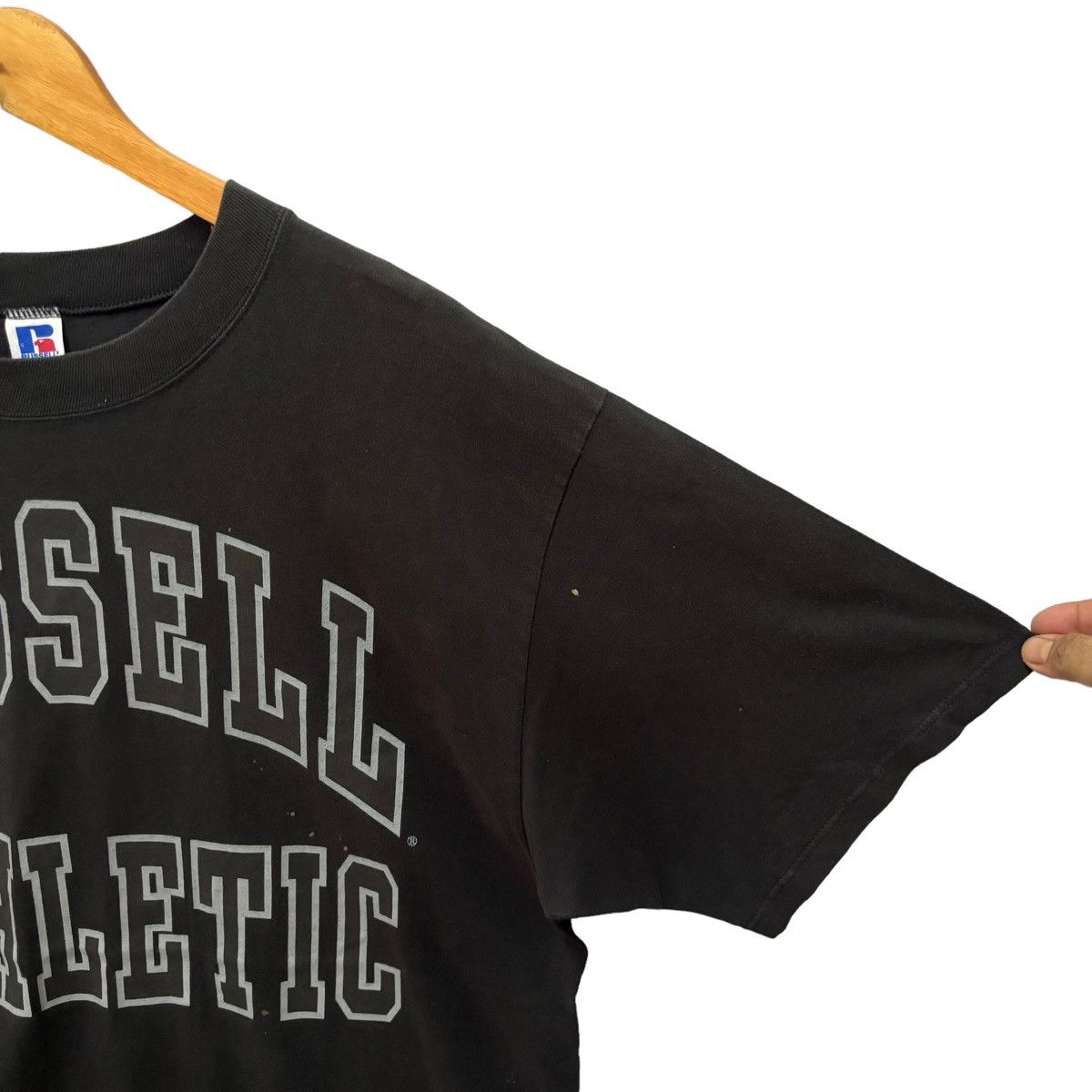 Russell Athletic × Vintage Vintage Russell Athletic Iconic Design Tshirt Size US L / EU 52-54 / 3 - 5 Thumbnail