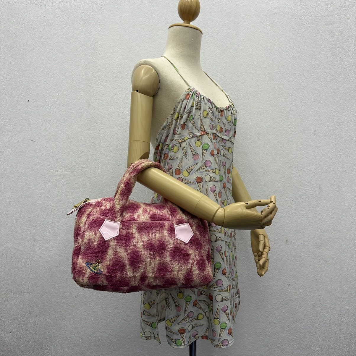 Vivienne Westwood ‼️YES‼️ AUTH. VIVIENNE WESTWOOD TIE DYE TERRY CLOTH CARRY BAG Size ONE SIZE - 1 Thumbnail
