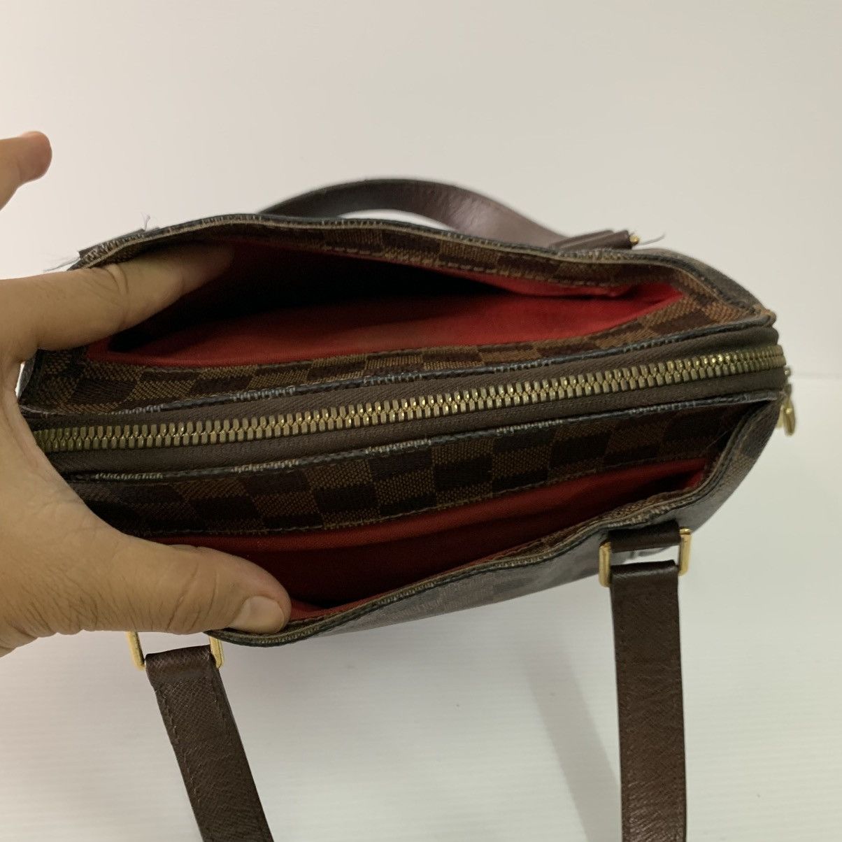 Louis Vuitton Louis Vuitton Damier Ebene Handbag Size ONE SIZE - 13 Thumbnail