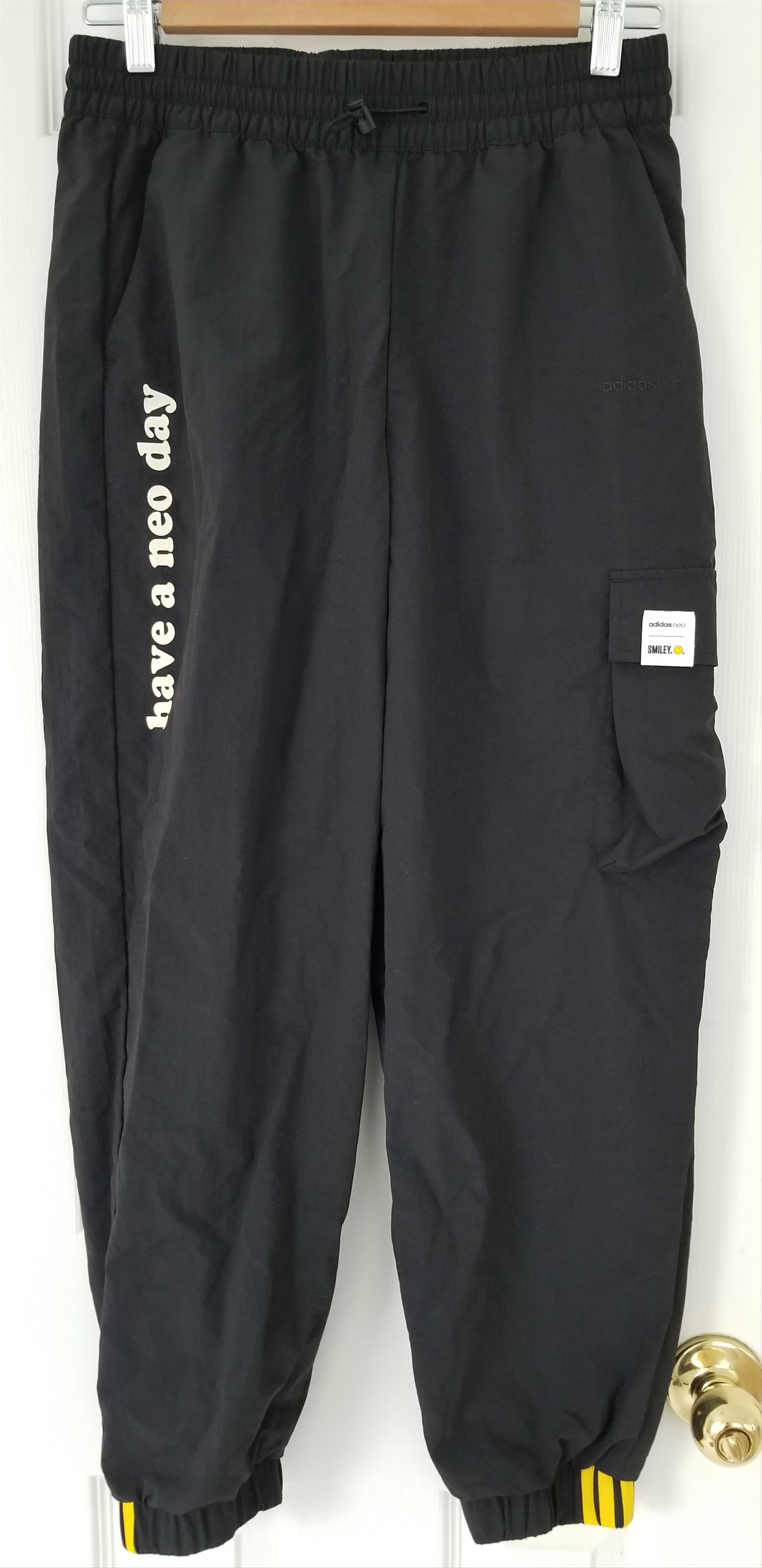 Adidas Adidas Neo Black Parachute Cargo Pants Nylon XS Size 28" / US 6 / IT 42 - 2 Thumbnail