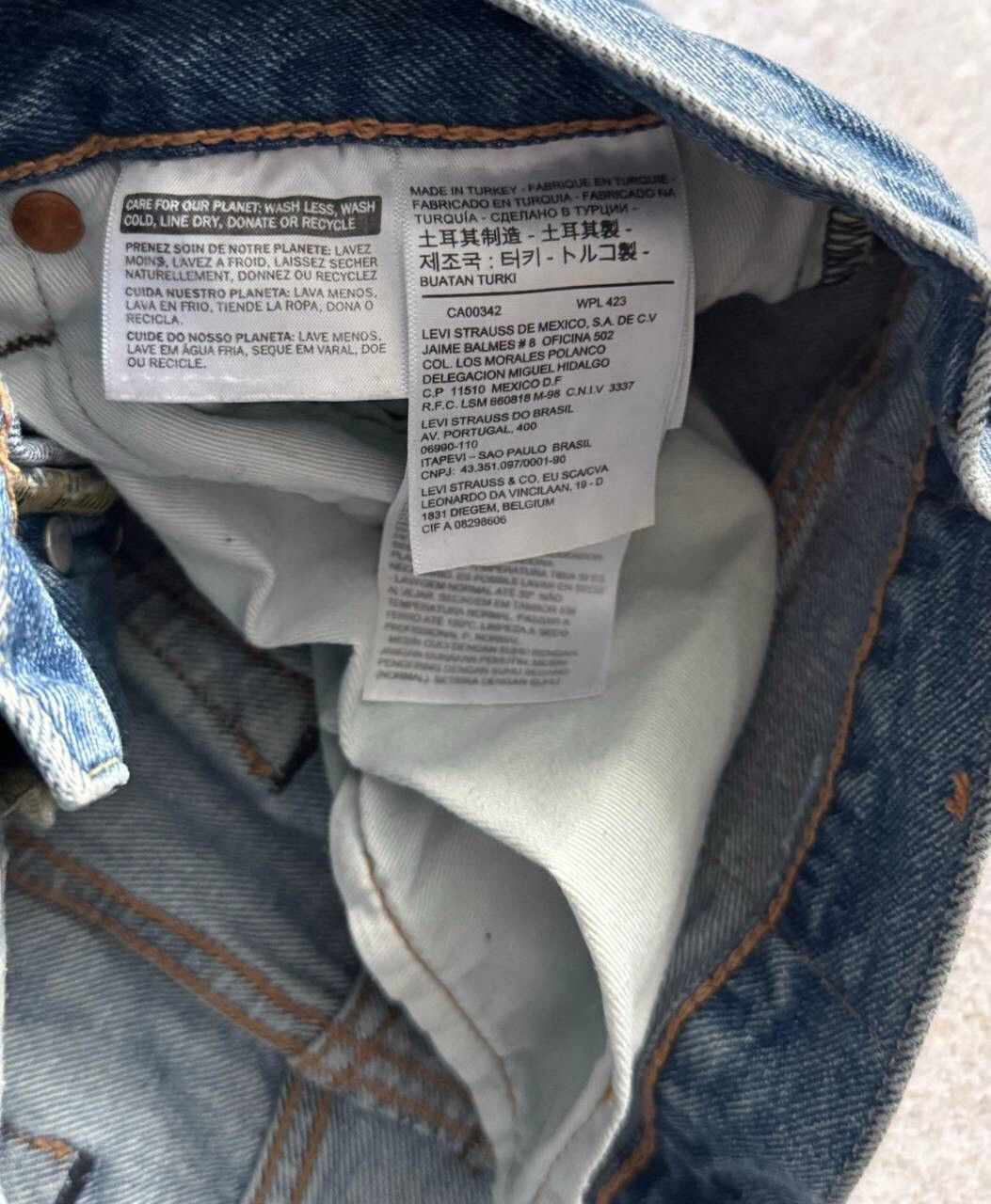 Levi's × Levi's Vintage Clothing × Vintage Vintage Levi’s 501 Washed Blue Denim Pants USA Y2K Rare Item Size US 34 / EU 50 - 4 Thumbnail