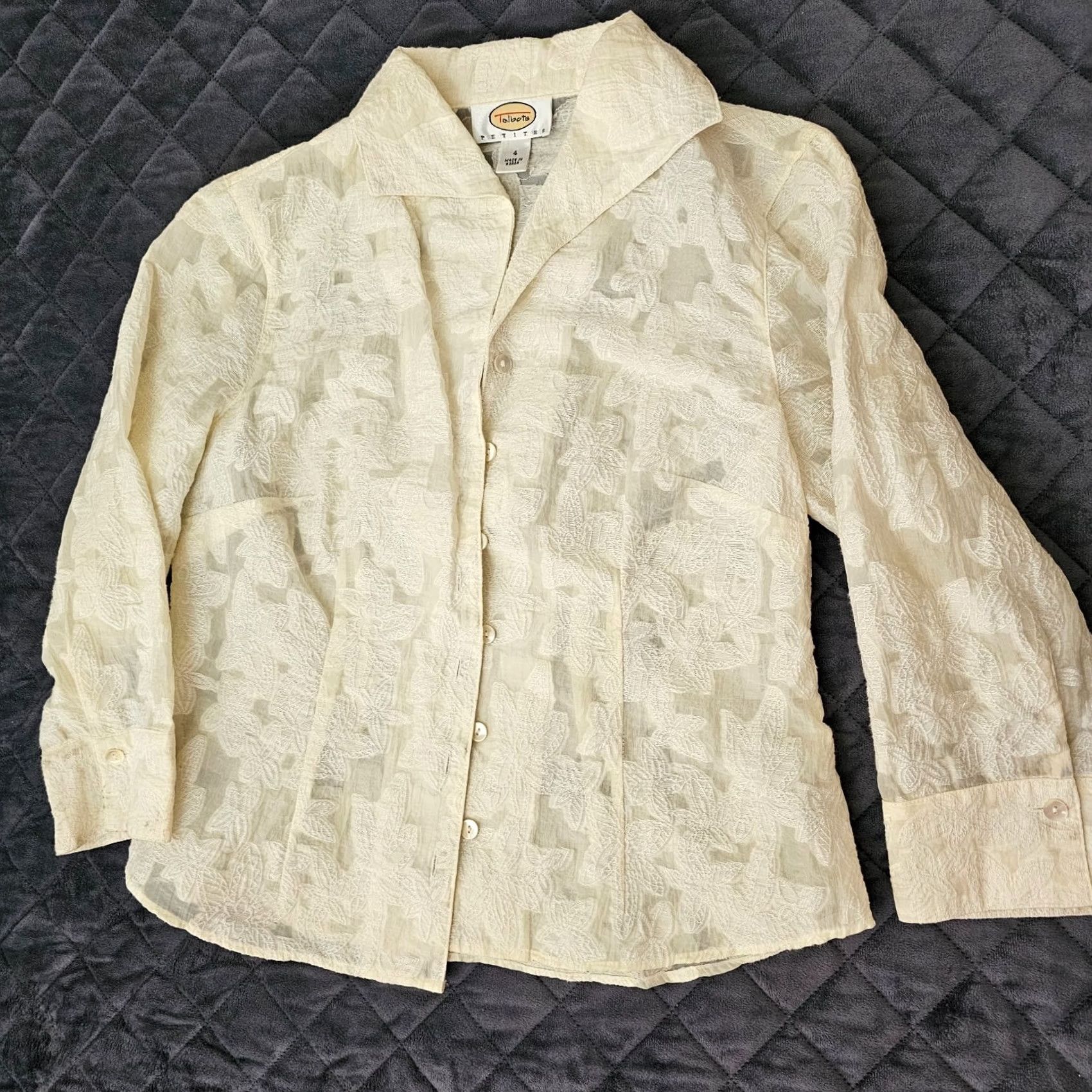 Talbots Talbots Petites Women's 4 Linen 3/4 Sleeve Button Down Shirt Ivory Sheer Blouse Shirt Blouse Size S / US 4 / IT 40 - 6 Thumbnail