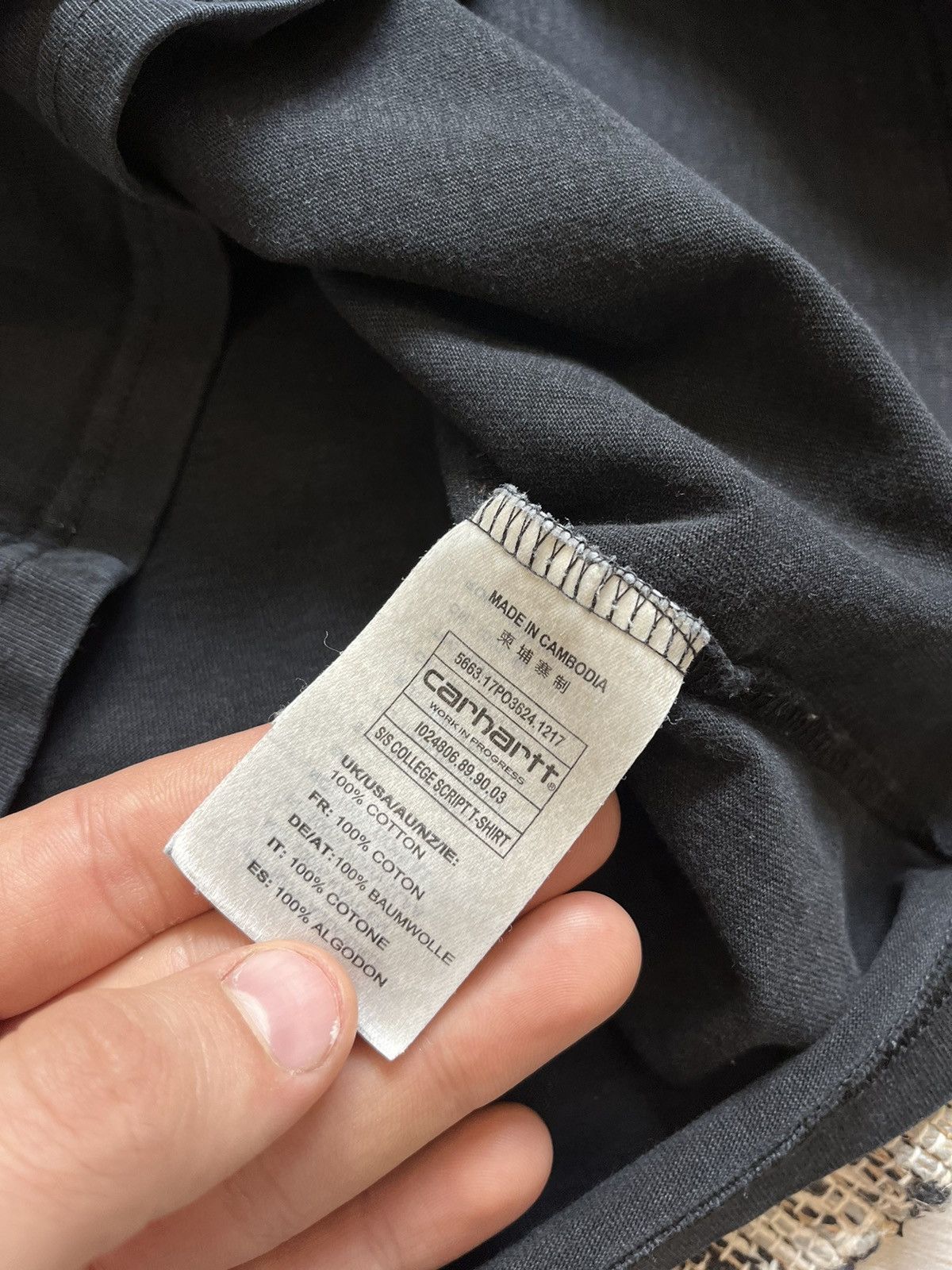 Carhartt × Vintage Carhartt t-shirt faded black minimalistic logo Size US L / EU 52-54 / 3 - 12 Thumbnail