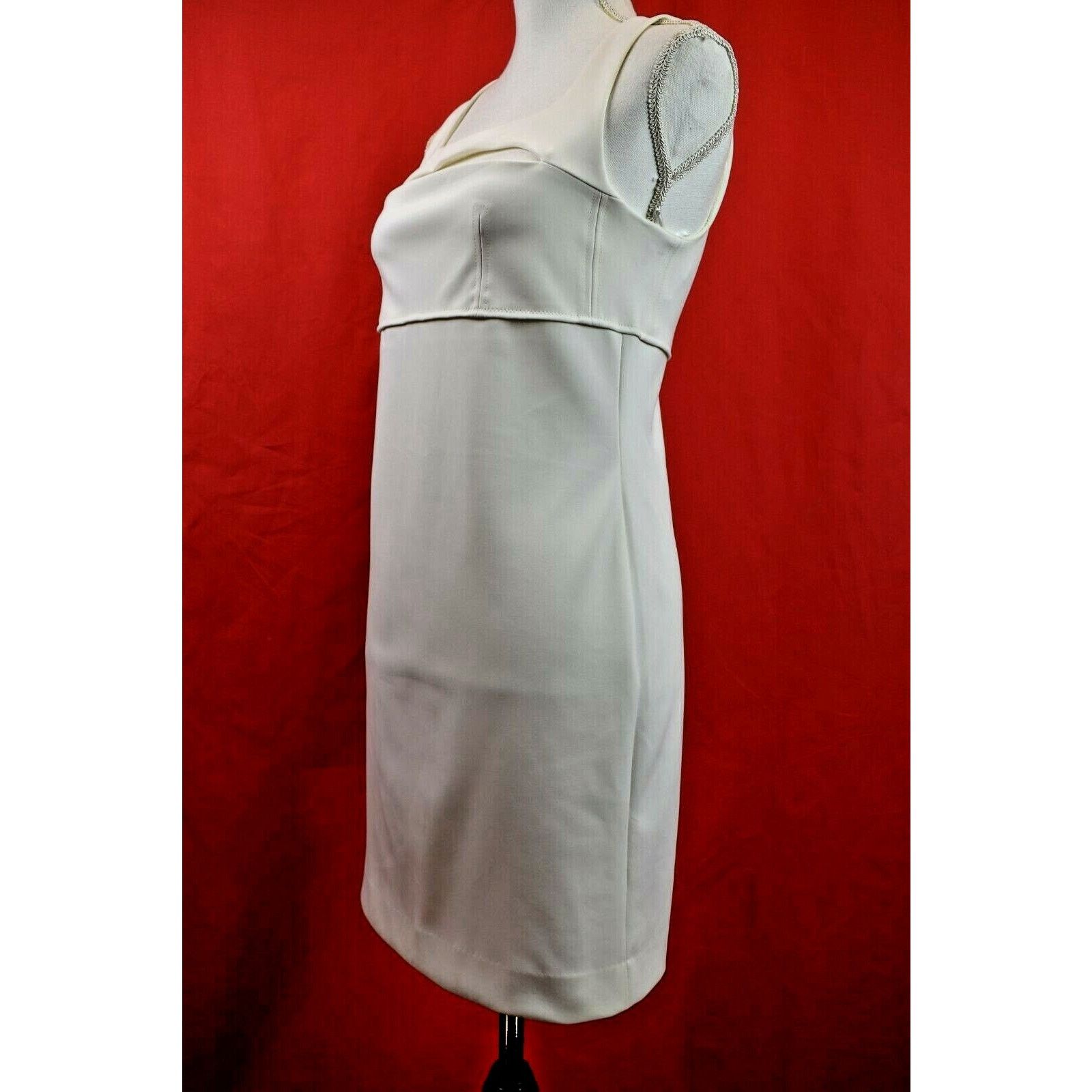 Balenciaga BALENCIAGA WHITE SLEEVELES SQUARE NECK DRESS 38 FRANCE $689 Size S / US 4 / IT 40 - 2 Thumbnail