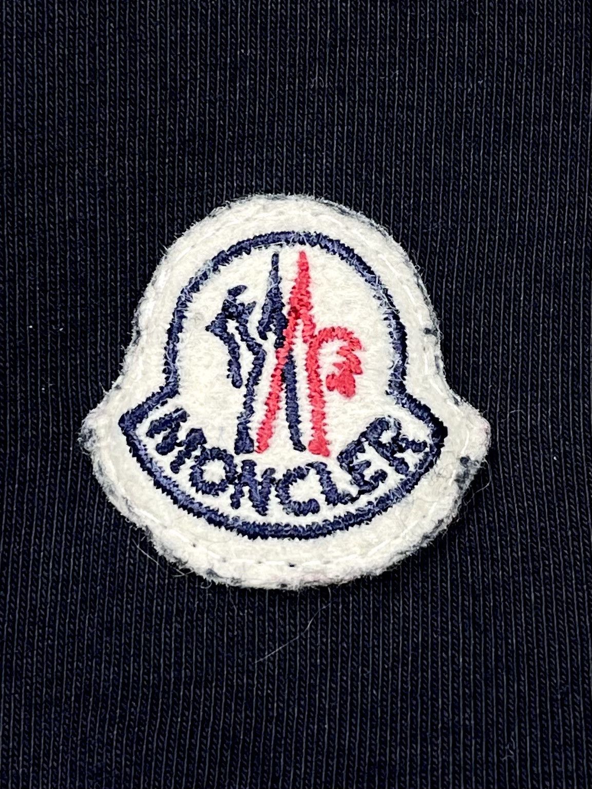 Moncler Moncler Slim Fit Tricolour Sleeve T-Shirt – Navy Size US XL / EU 56 / 4 - 6 Thumbnail