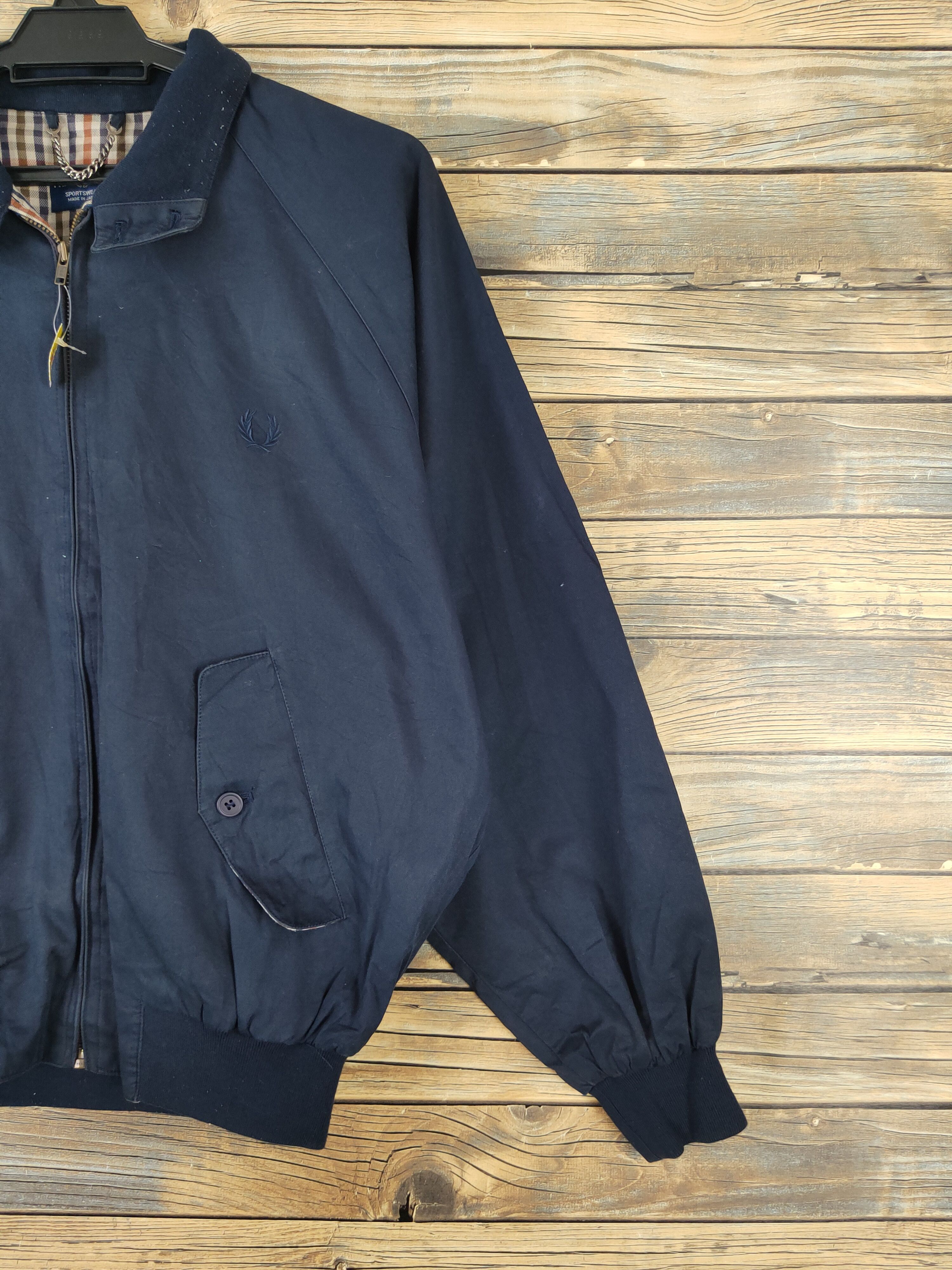 Fred Perry Fred Perry Navy Sportwear Jackets #W1130 Size US M / EU 48-50 / 2 - 6 Thumbnail