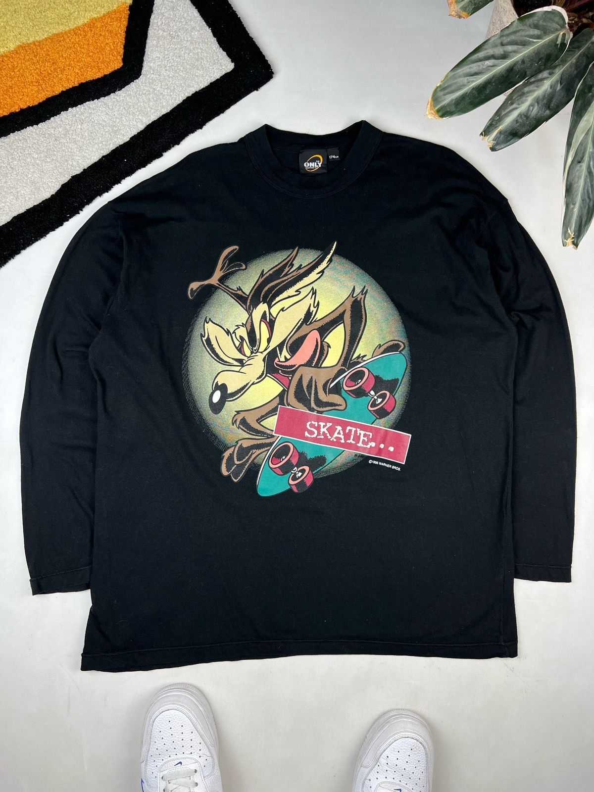 Vintage Wile E. Coyote - Looney Tunes All Over Print skate Size US M / EU 48-50 / 2 - 2 Thumbnail