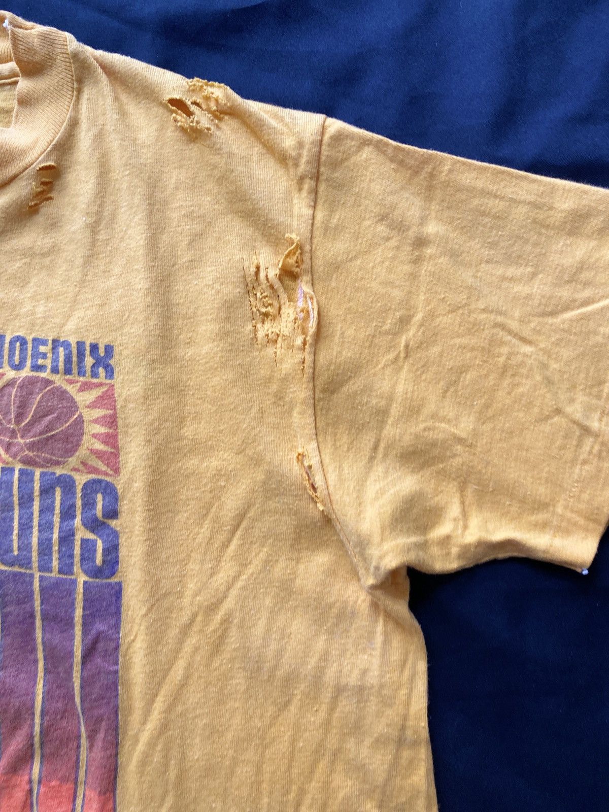 Vintage 80’s Sun Phoenix Thrashed Distressed Faded Shirt ERD Grunge Size US M / EU 48-50 / 2 - 6 Thumbnail