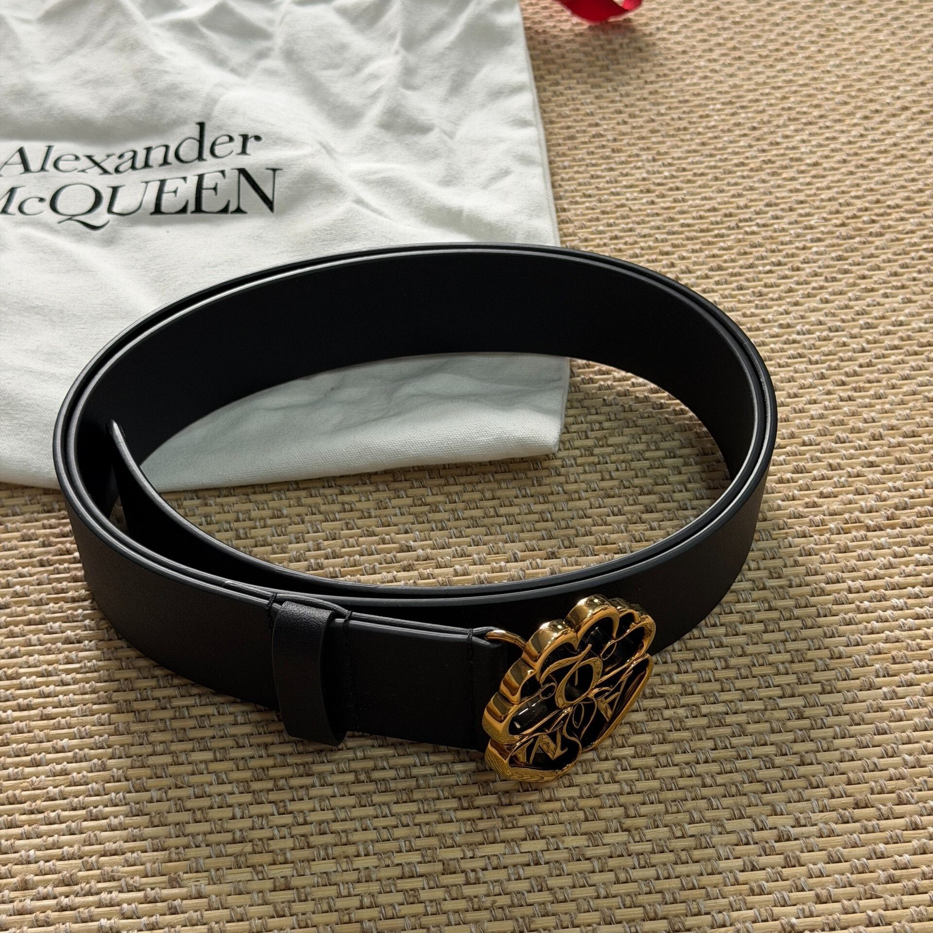 Alexander McQueen Alexander McQueen Gold Buckle Belt Size ONE SIZE - 1 Thumbnail