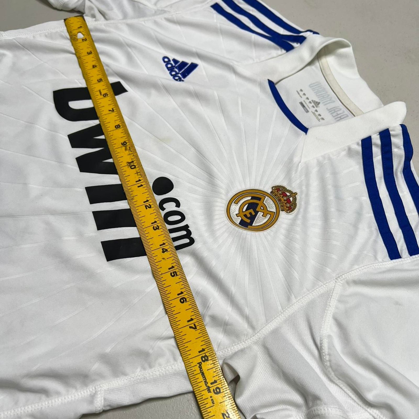 Adidas Adidas Real Madrid Jersey - Real Madrid 2010-2011 UEFA - M Size US M / EU 48-50 / 2 - 3 Thumbnail