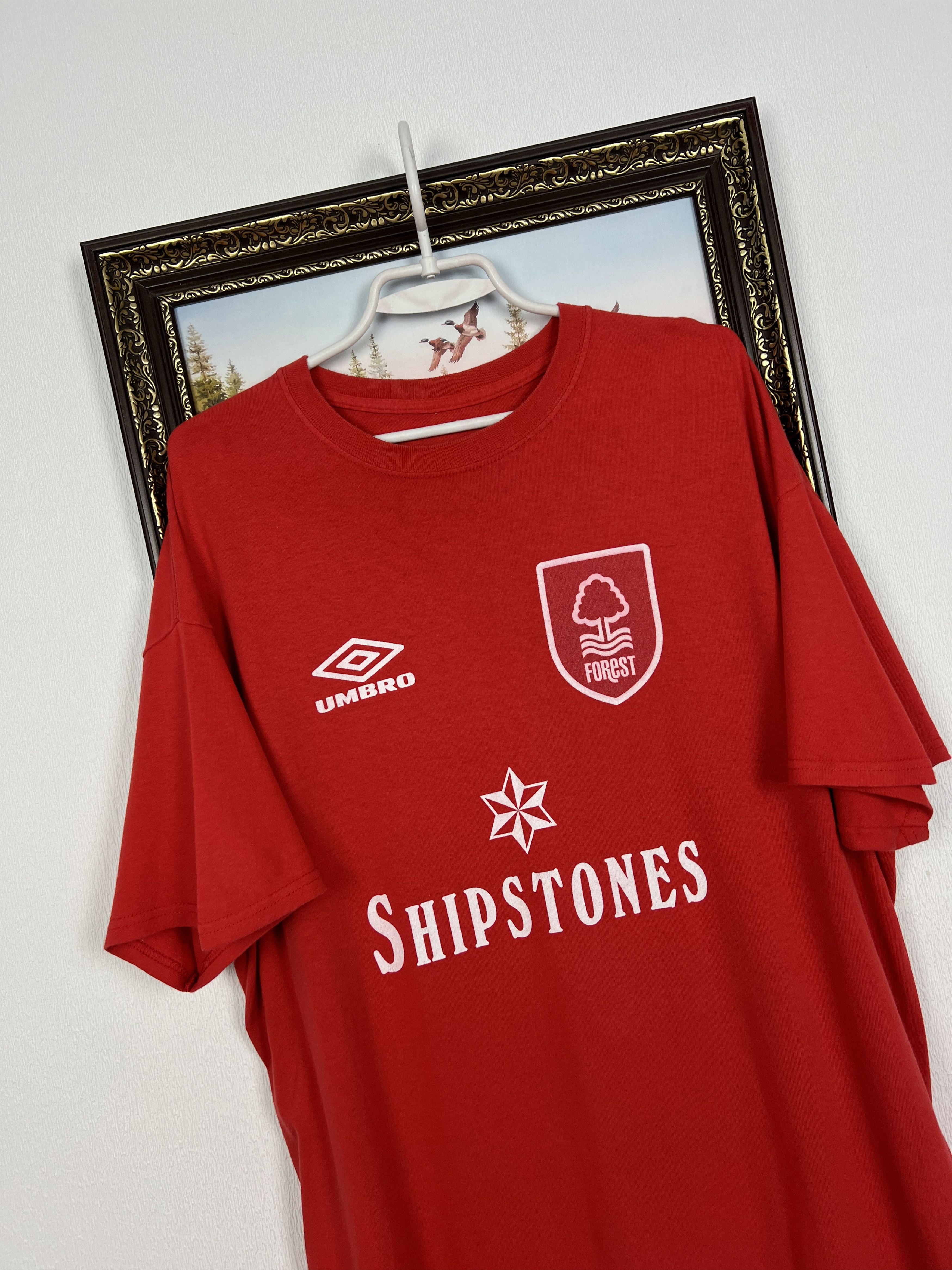Umbro Vintage Umbro Nottingham Forest Football Train Shirt Tee Size US XL / EU 56 / 4 - 4 Thumbnail
