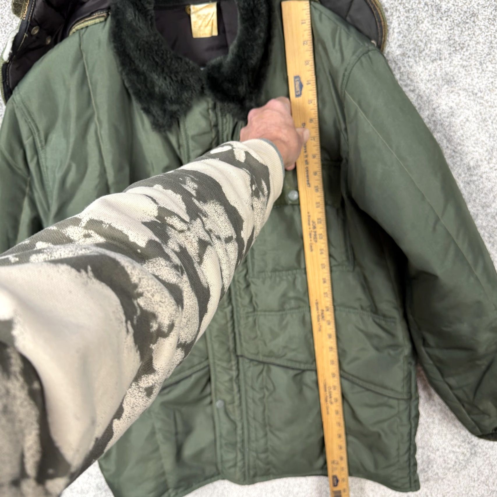 Refrigiwear VTG RefrigiWear Parka Coat Mens L Green 80s Insulated Hooded Workwear Gorpcore USA Parka Mens L Green 80s Size US L / EU 52-54 / 3 - 2 Thumbnail