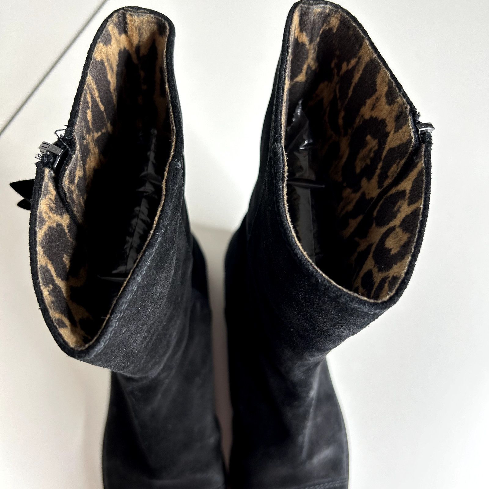 Stuart Weitzman Stuart Weitzman Black Suede Mid-Calf Round Toe Booties 4 Size US 4 / IT 34 - 8 Thumbnail