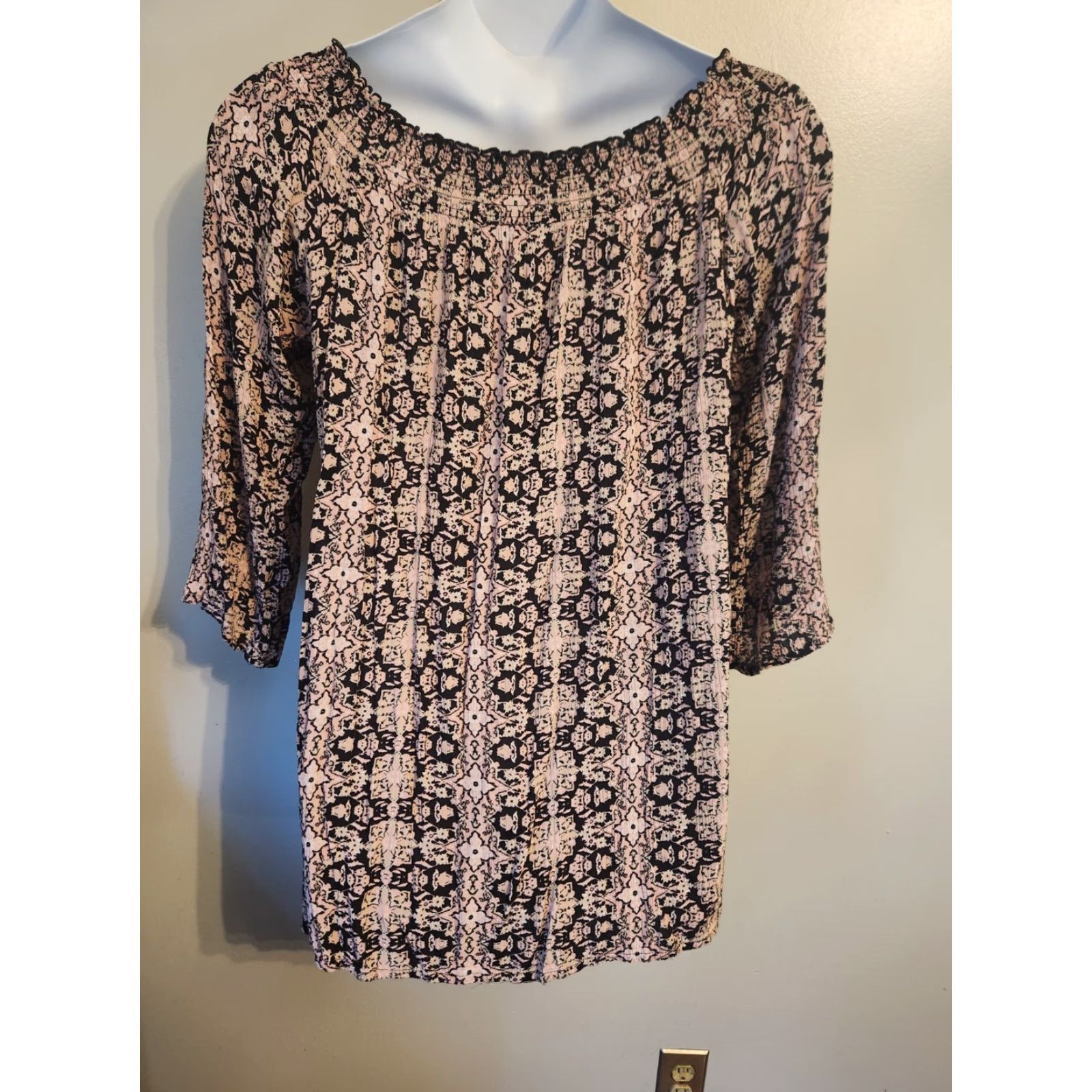 Vintage VINTAGE Ultra Flirt Pink Black Floral Crinkle Off Shoulder Tunic Top Hippie Boho 1X Plus Size XL / US 12-14 / IT 48-50 - 5 Thumbnail