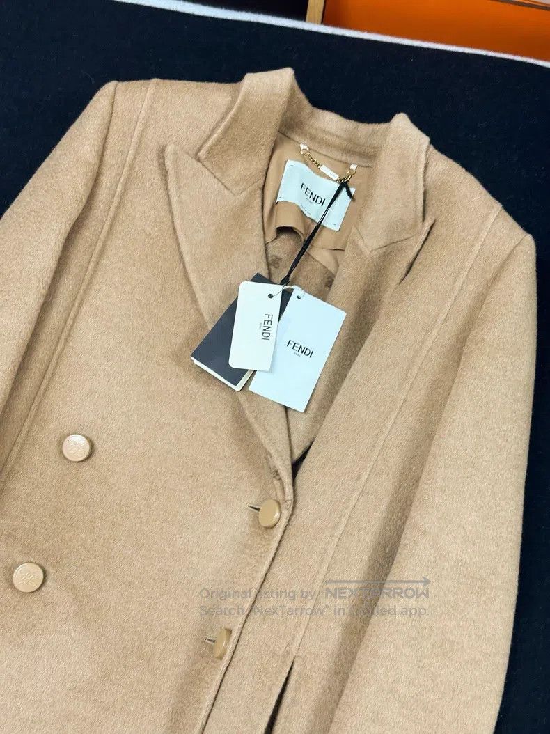 Fendi Fendi Autumn-Winter Caramel Color Camel Hair Double-Breast Size XS / US 0-2 / IT 36-38 - 2 Thumbnail