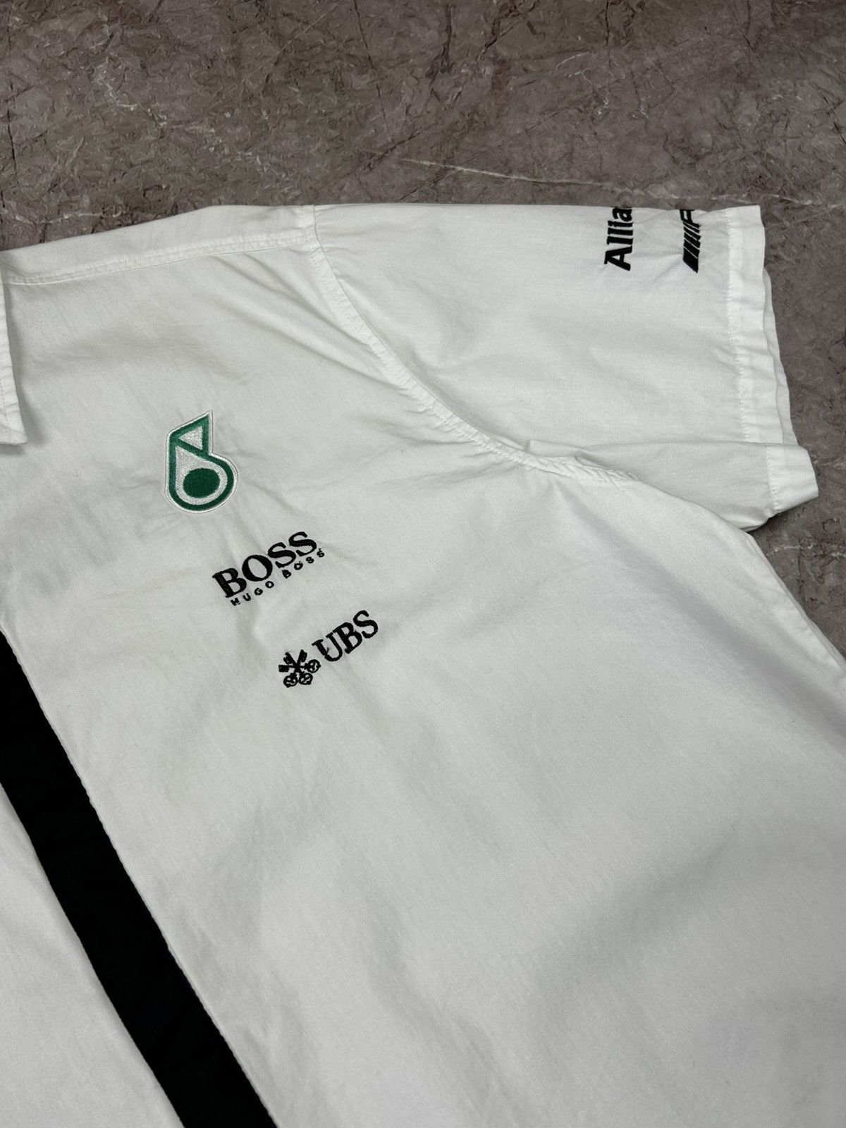 Hugo Boss Mercedes Benz Hugo boss Petronas Racing t-shirt size L Size US L / EU 52-54 / 3 - 6 Thumbnail