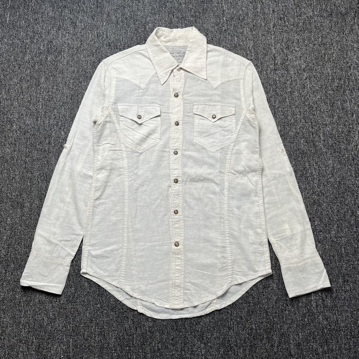 Vintage 2000s GOA Shirt button