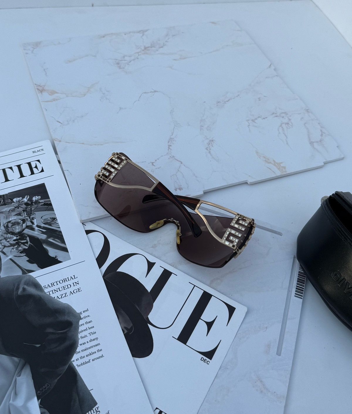 Givenchy Givenchy vintage sunglasses SGV213S Size ONE SIZE - 11 Thumbnail