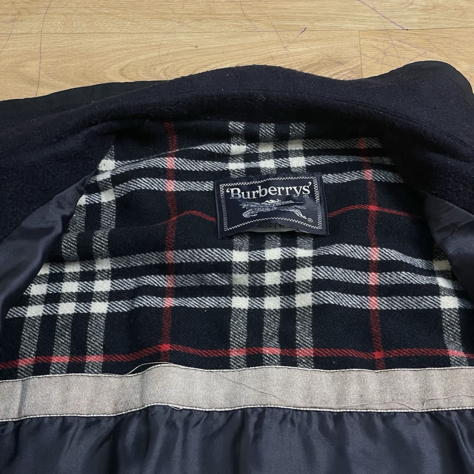 Burberry vintage burberry coat NOVA CHECK wool jacket mens blue navy Size US L / EU 52-54 / 3 - 10 Thumbnail