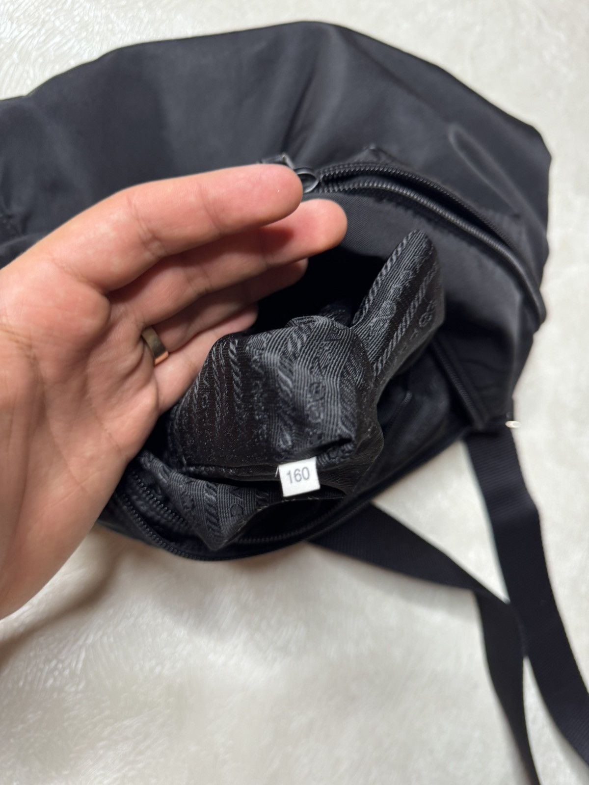 Prada × Vintage PRADA NYLON VINTAGE CROSSBODY BAG Size ONE SIZE - 8 Thumbnail