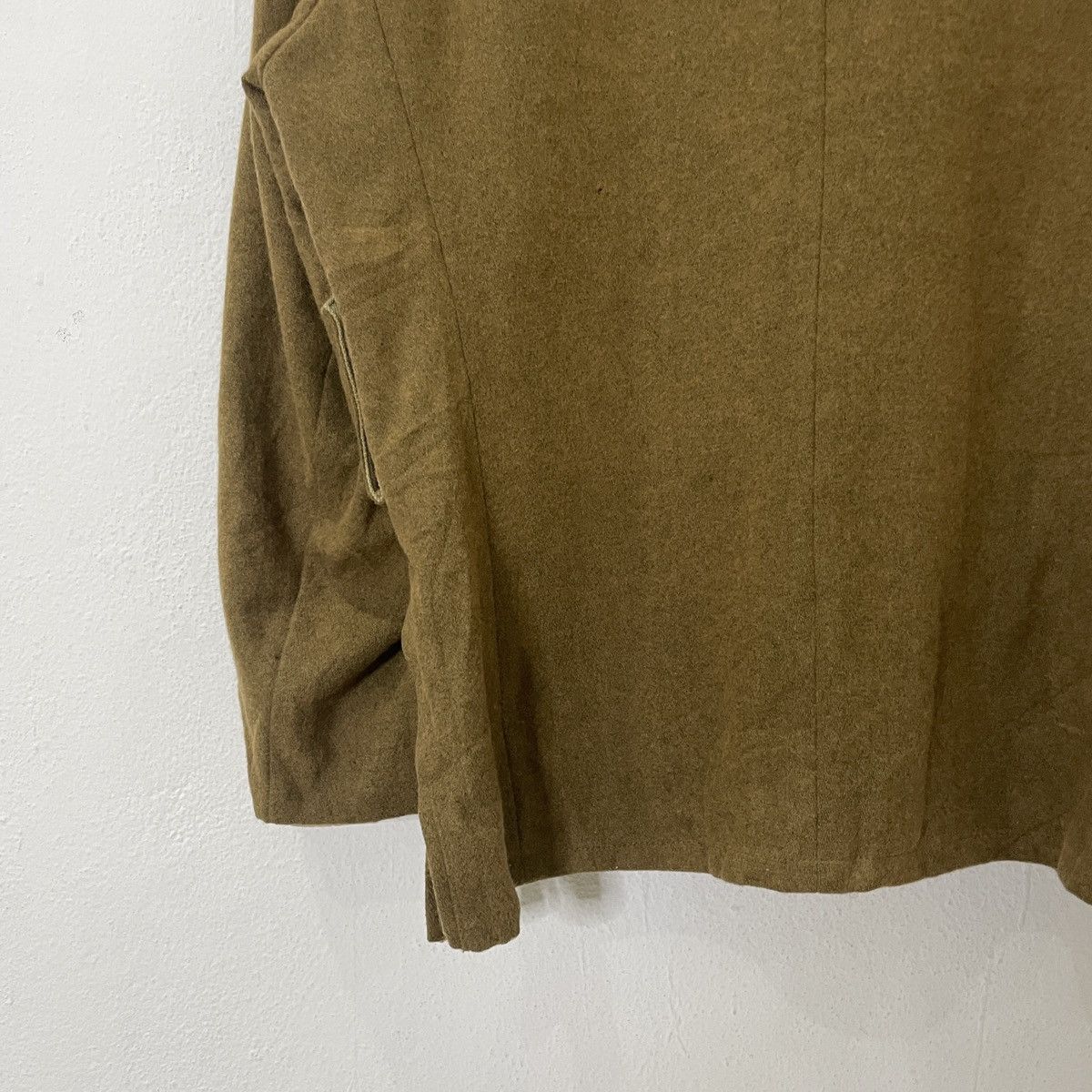 Vintage Vintage Military Button Ups Jacket Size US L / EU 52-54 / 3 - 8 Thumbnail