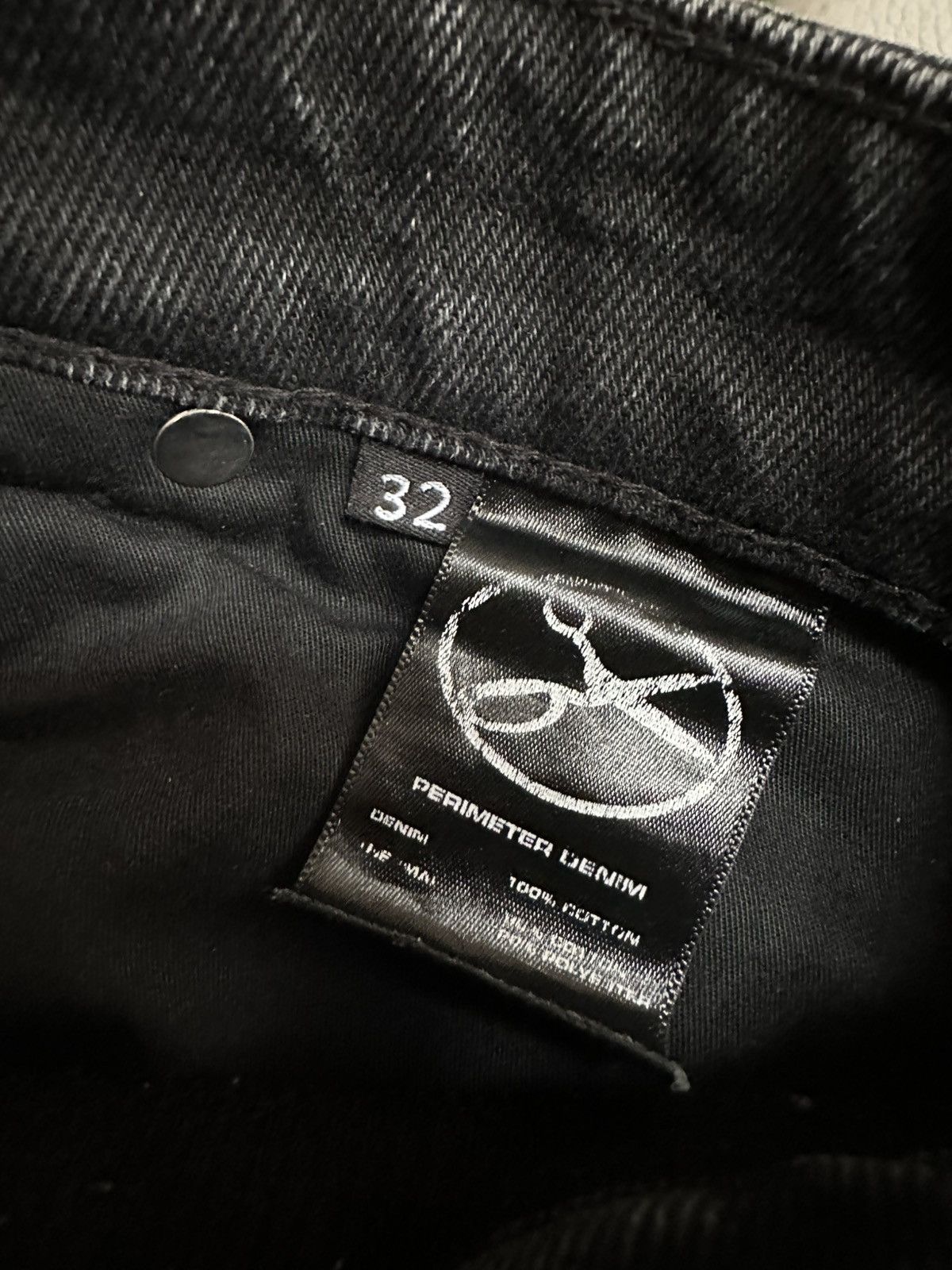 Designer × Japanese Brand × Vintage Faisean Dia black distressed perimeter denim jeans Size US 32 / EU 48 - 10 Thumbnail