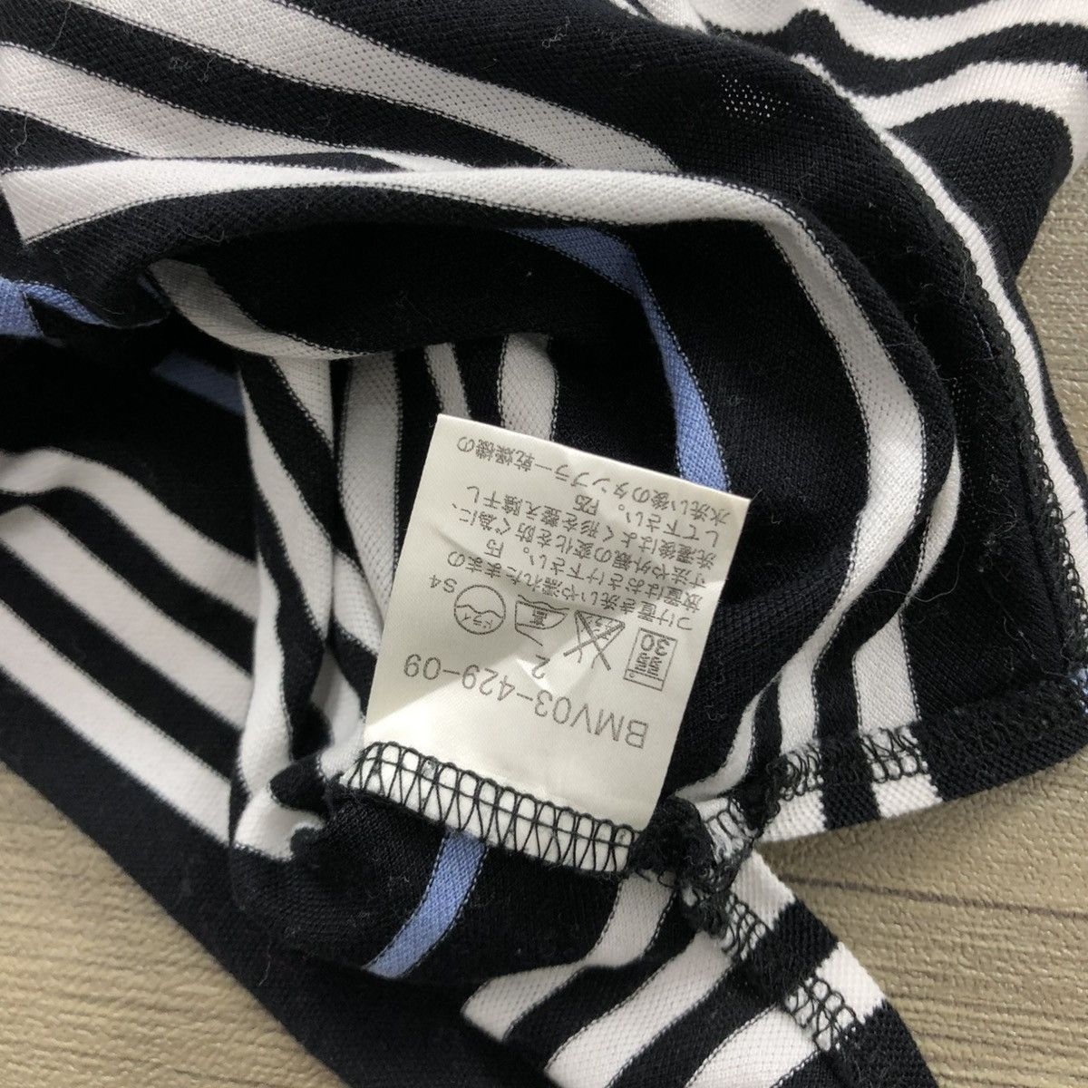 Burberry Vintage Burberry Black Label Polo T-shirt Stripe Luxury Size US S / EU 44-46 / 1 - 9 Thumbnail