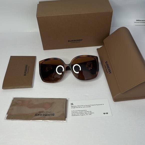 Burberry Burberry Brown Black New Be4290 Be 4290Sunglasses","descript Size ONE SIZE - 2 Thumbnail