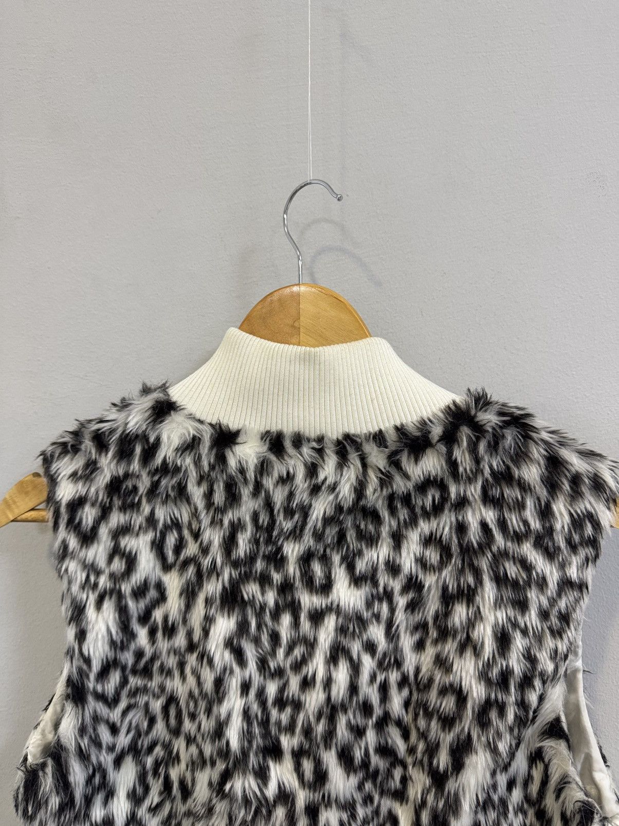 If Six Was Nine Y2K Faux Fur Vest Jacket Women’s Size S / US 4 / IT 40 - 8 Thumbnail