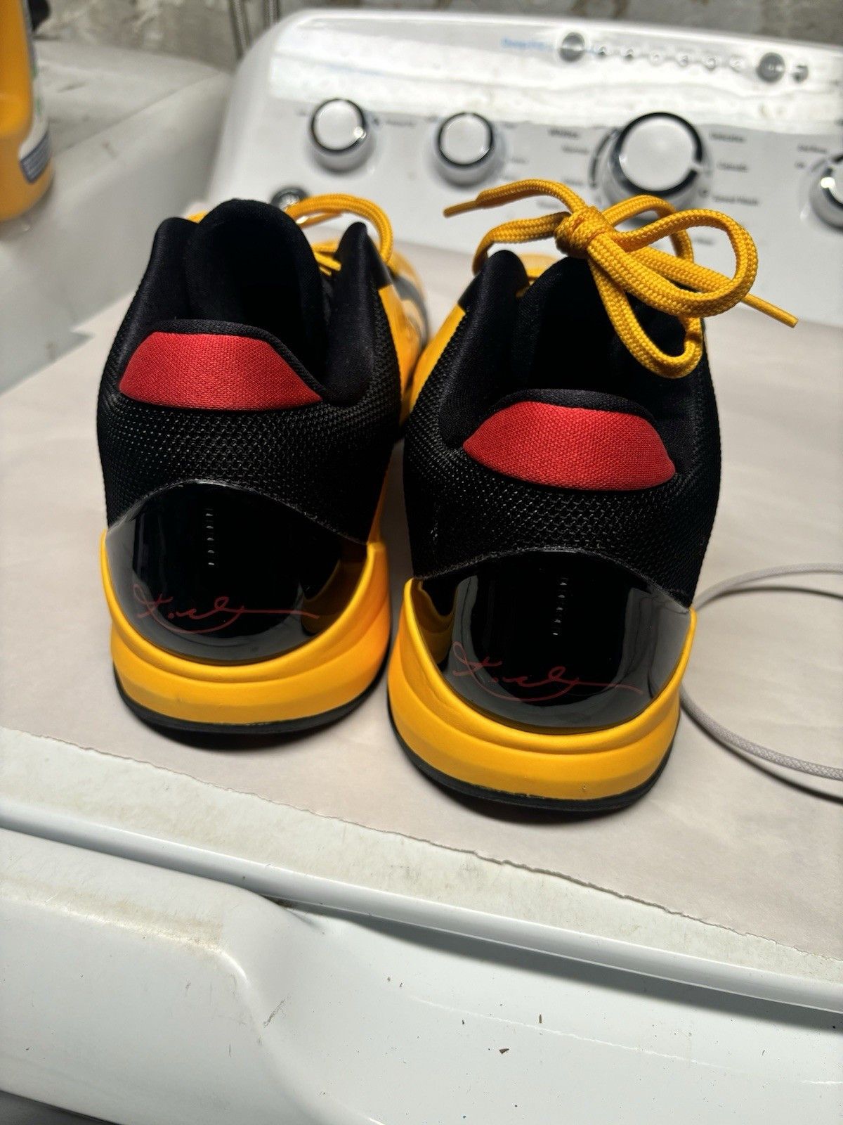 Nike Nike Zoom Kobe 5 Protro Bruce Lee 2020 Size US 14 / EU 47 - 4 Thumbnail