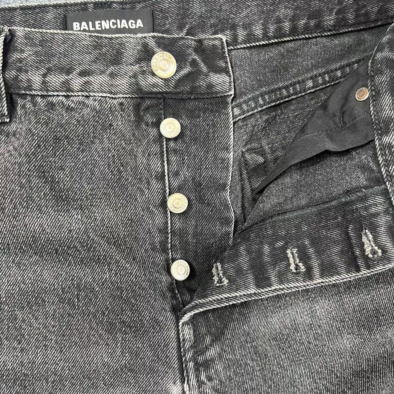 Balenciaga Balenciaga Denim Shorts K28 Size US 32 / EU 48 - 3 Thumbnail