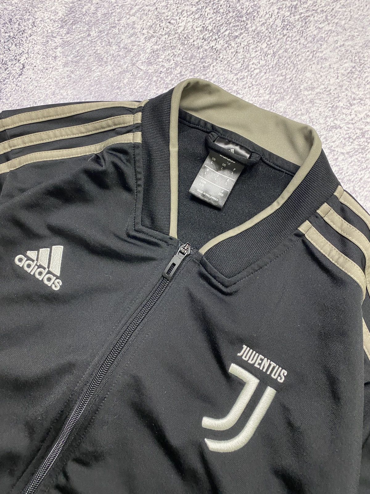 Adidas × Vintage Vintage Adidas Juventus Soccer Track Jacket Size L Size US L / EU 52-54 / 3 - 5 Thumbnail