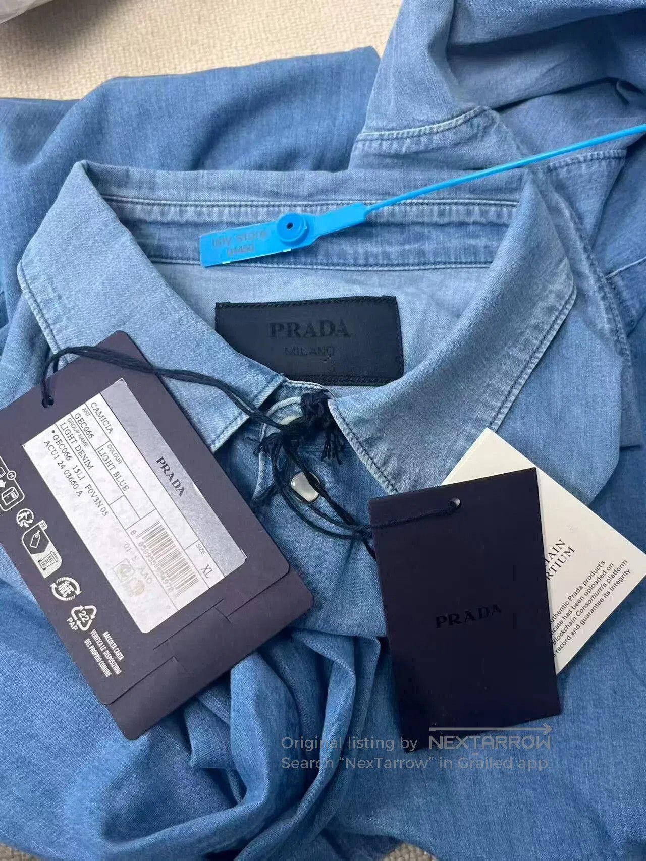 Prada prada long sleeve blue button. Size US XS / EU 42 / 0 - 5 Thumbnail