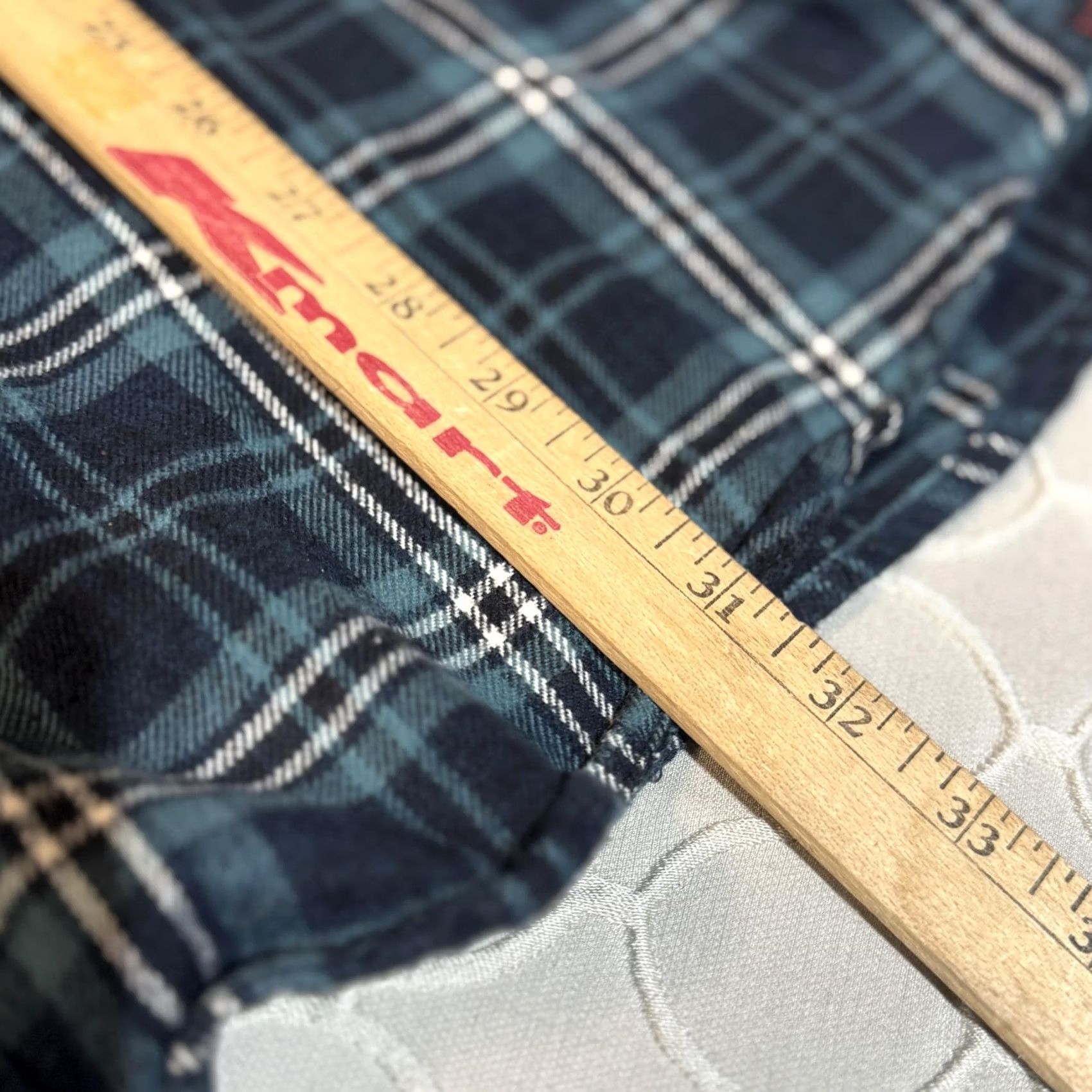 Vintage VINTAGE Woolrich Shirt Mens 2XL Blue Green Plaid Flannel Button-Down Deep Indigo Twist Shirt Mens 2XL Blue Green Plaid Flannel Button-Down Size US XXL / EU 58 / 5 - 5 Thumbnail