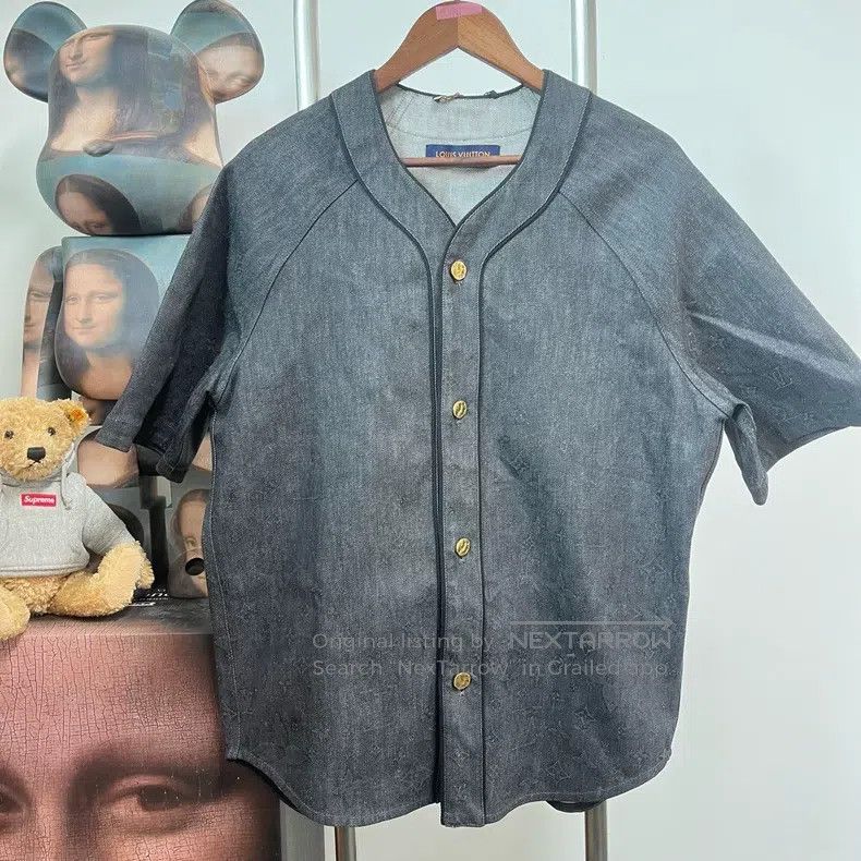 Louis Vuitton Louis Vuitton Denim dark stripe short sleeve jacket Size US M / EU 48-50 / 2 - 1 Thumbnail
