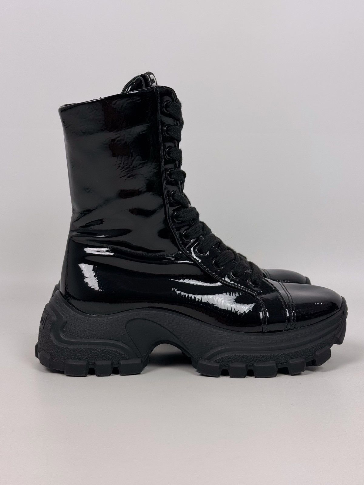 Miu Miu Miu Miu by Prada Paten-Finish Lace-Up Women’s Boots Size US 6 / IT 36 - 6 Thumbnail