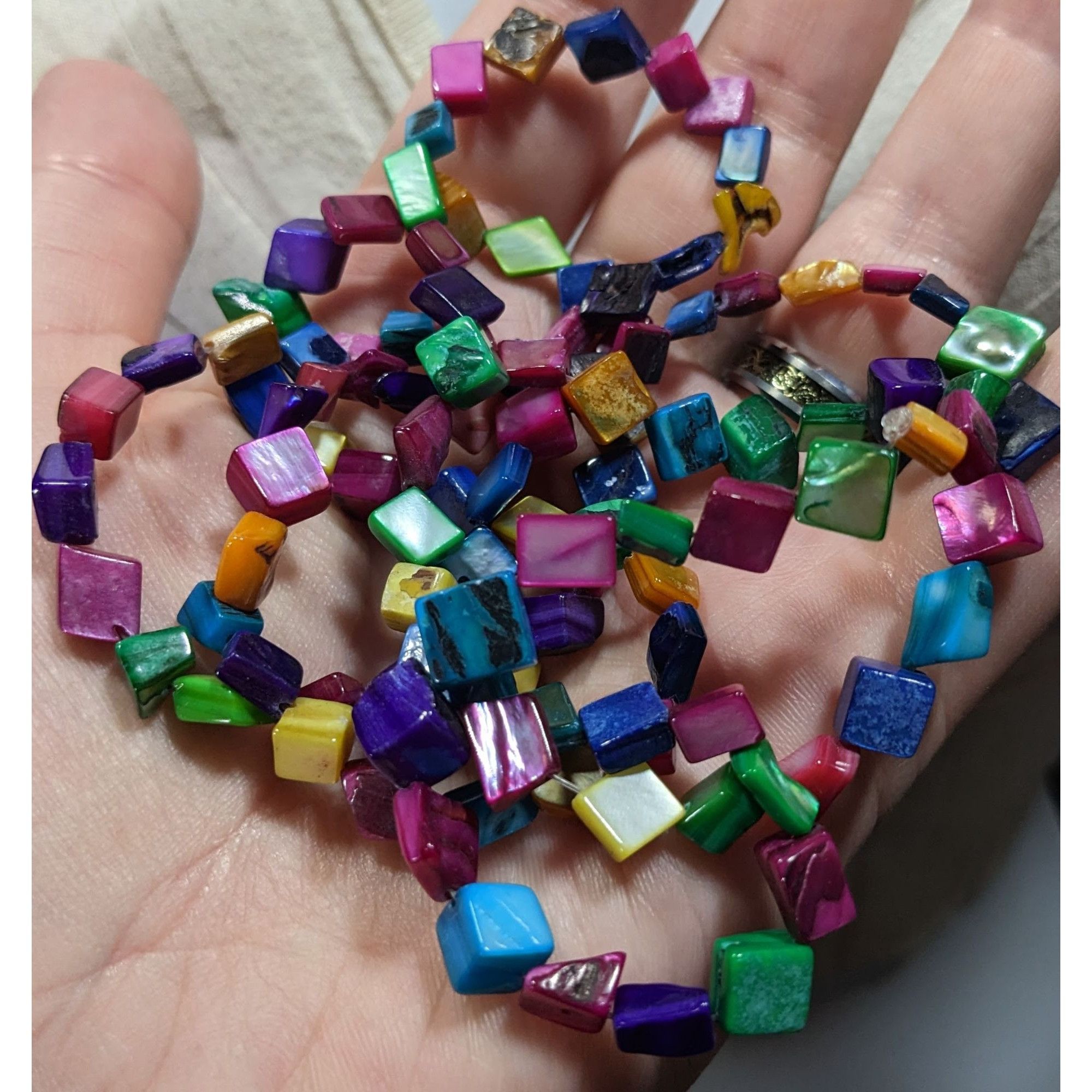 Other Rainbow Dyed Square Shell Chip Beaded Necklace Size ONE SIZE - 4 Thumbnail
