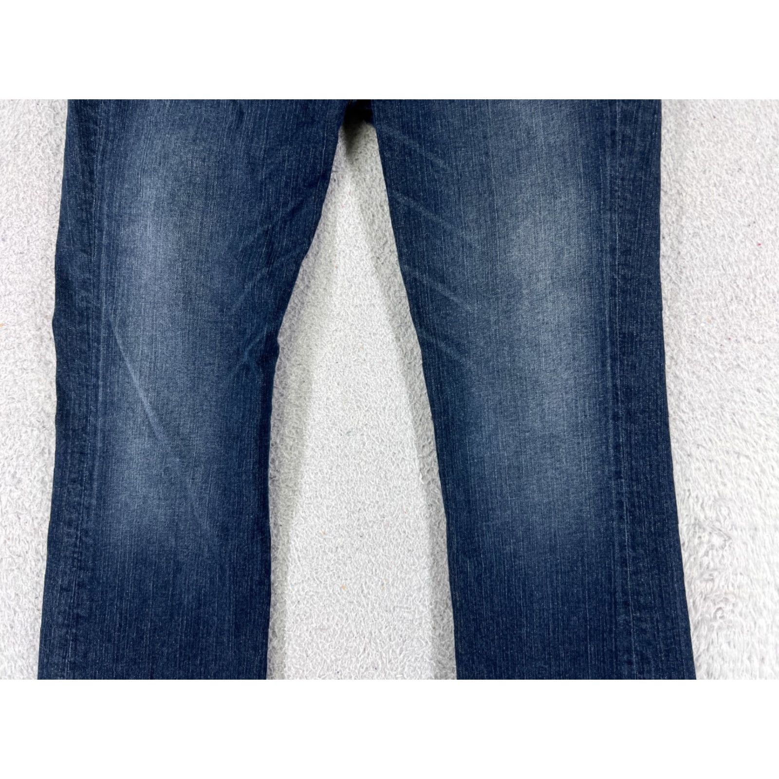 Lucky Brand VINTAGE Lucky Brand Pants Women 8 Blue Denim Jean Low Rise Flare Dark Wash 28x30 Womens Size 30" / US 8 / IT 44 - 3 Thumbnail