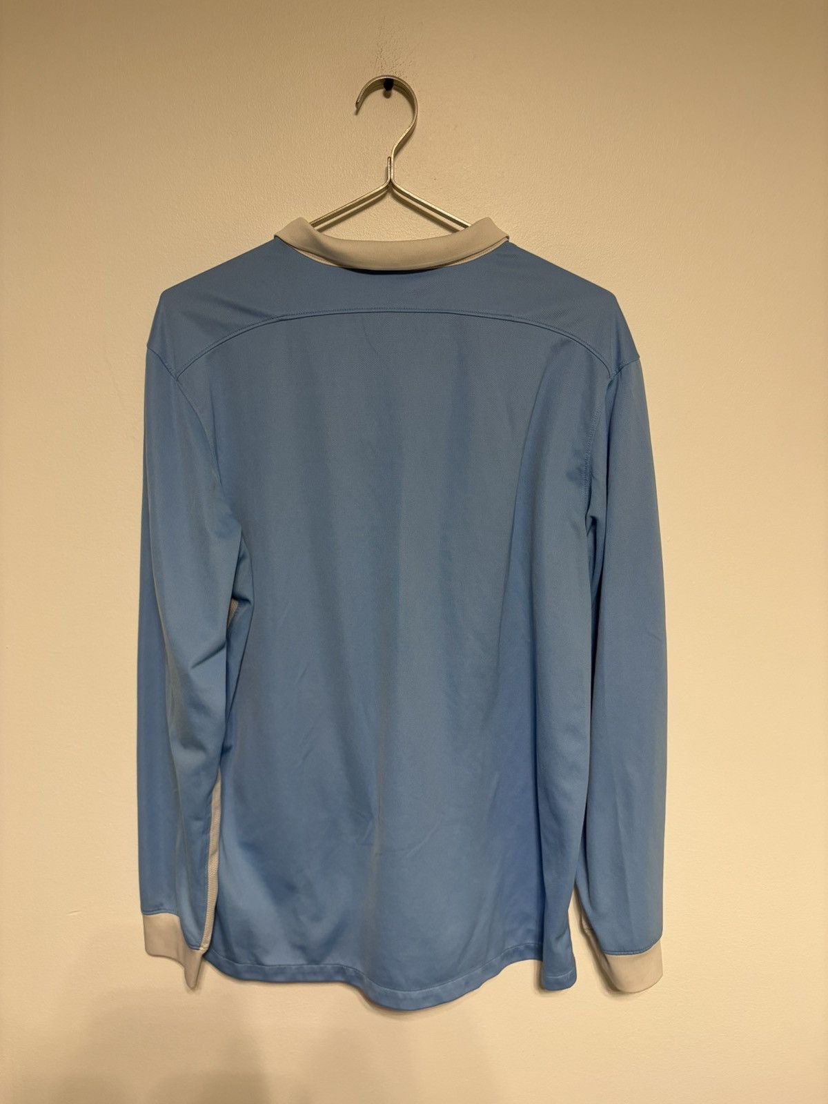 Nike Nike Etihad Manchester City 2015-2016 long-sleeve jersey Size US S / EU 44-46 / 1 - 7 Thumbnail