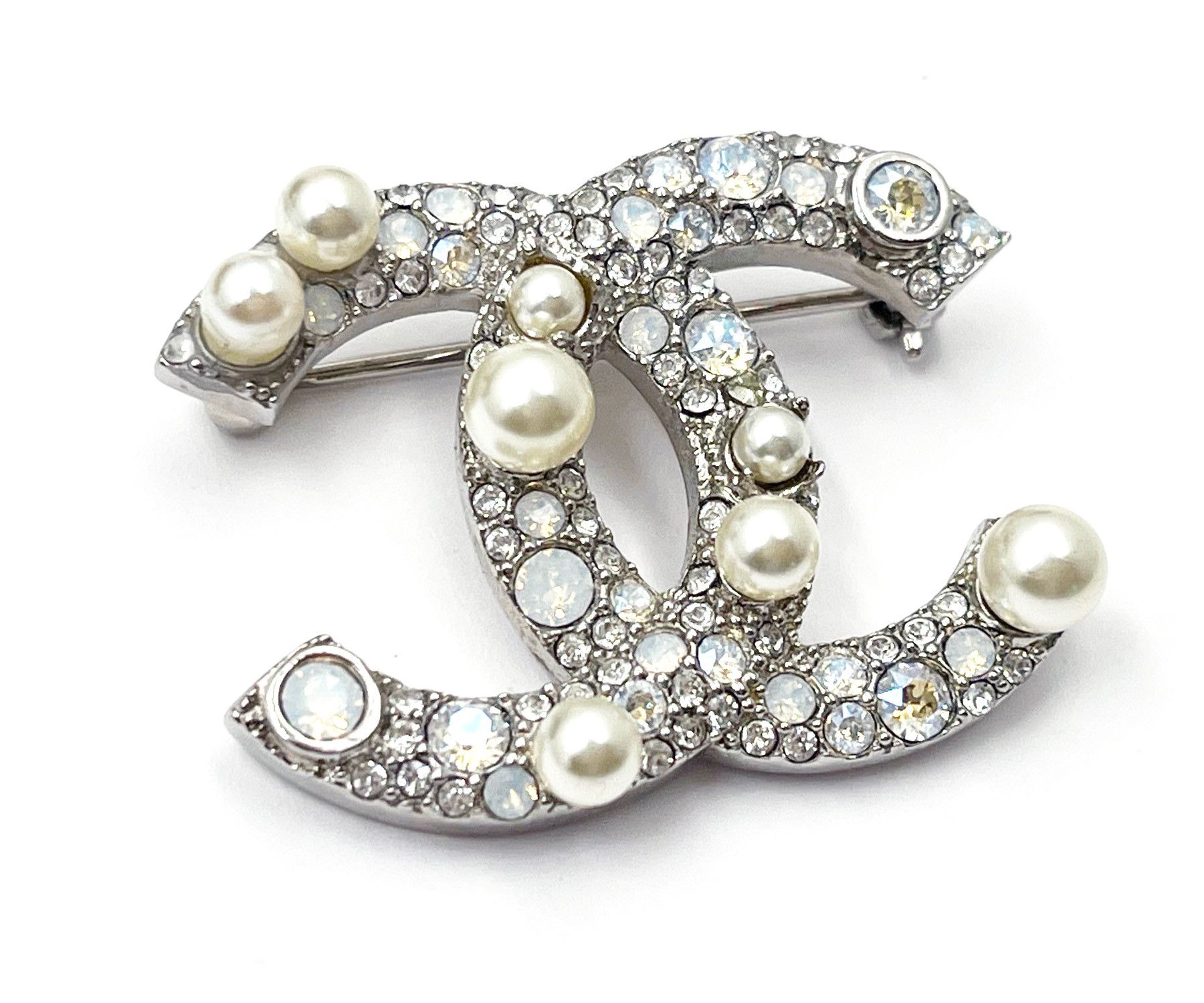 Chanel Chanel Silver CC Opal Crystal Pearl Small Brooch Size ONE SIZE - 3 Thumbnail