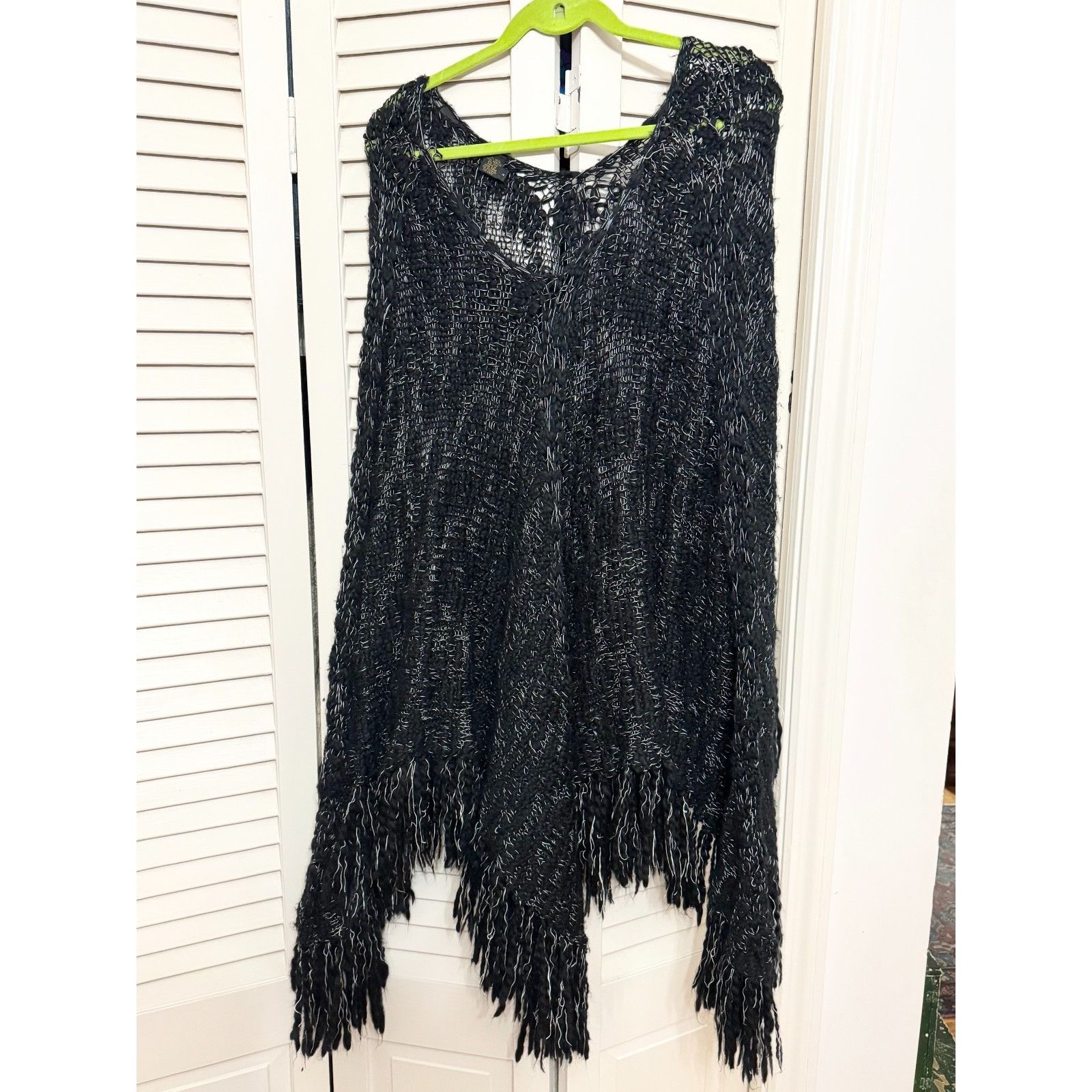 Other Black knitwear sweater tassel fringe poncho Size ONE SIZE - 5 Thumbnail