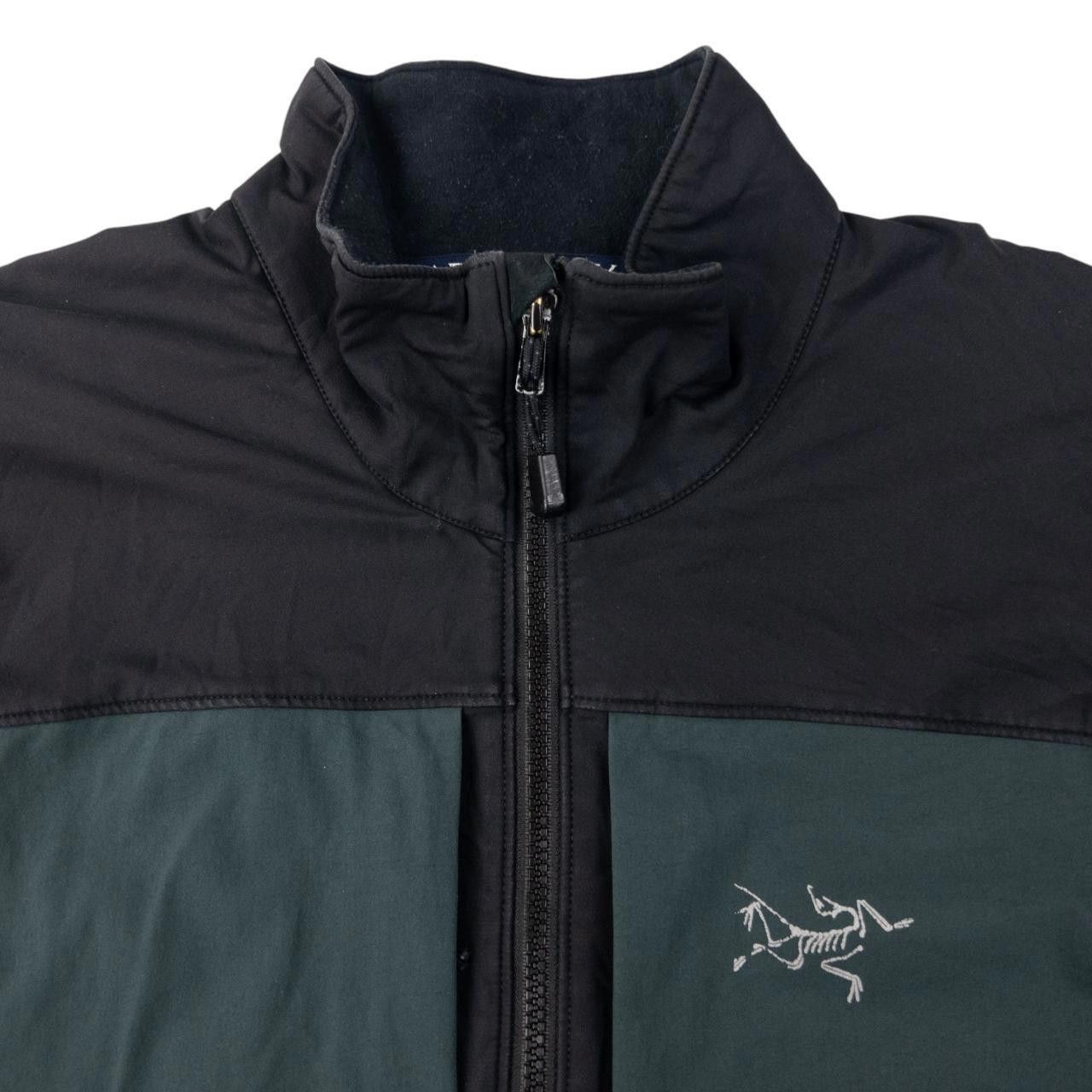Arc'teryx Vintage Arcteryx Zip Up Jacket Size L Size US L / EU 52-54 / 3 - 3 Thumbnail