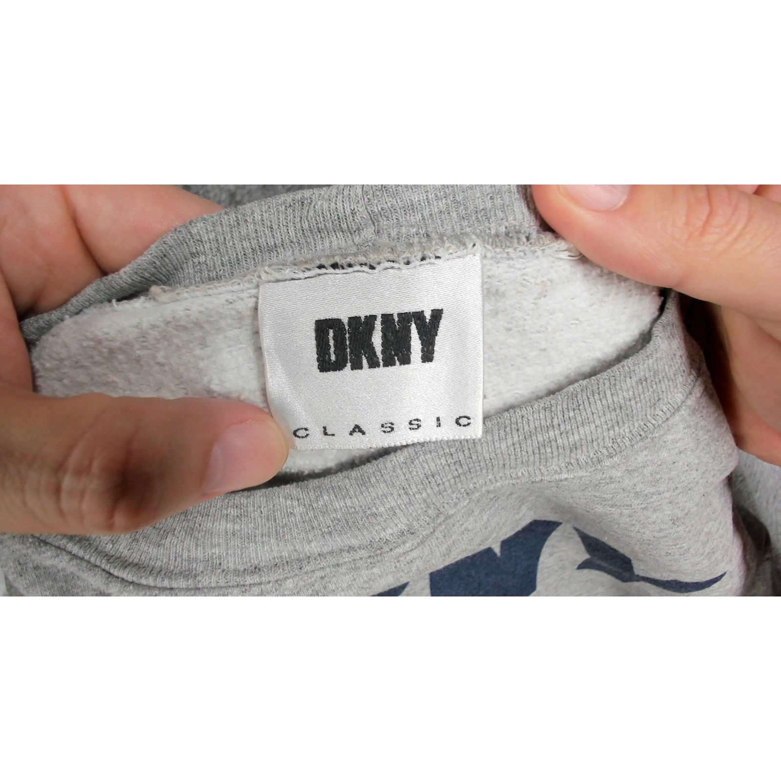 DKNY DKNY Vintage 90s Boxy Cropped Spellout Sweatshirt Size L / US 10 / IT 46 - 7 Thumbnail