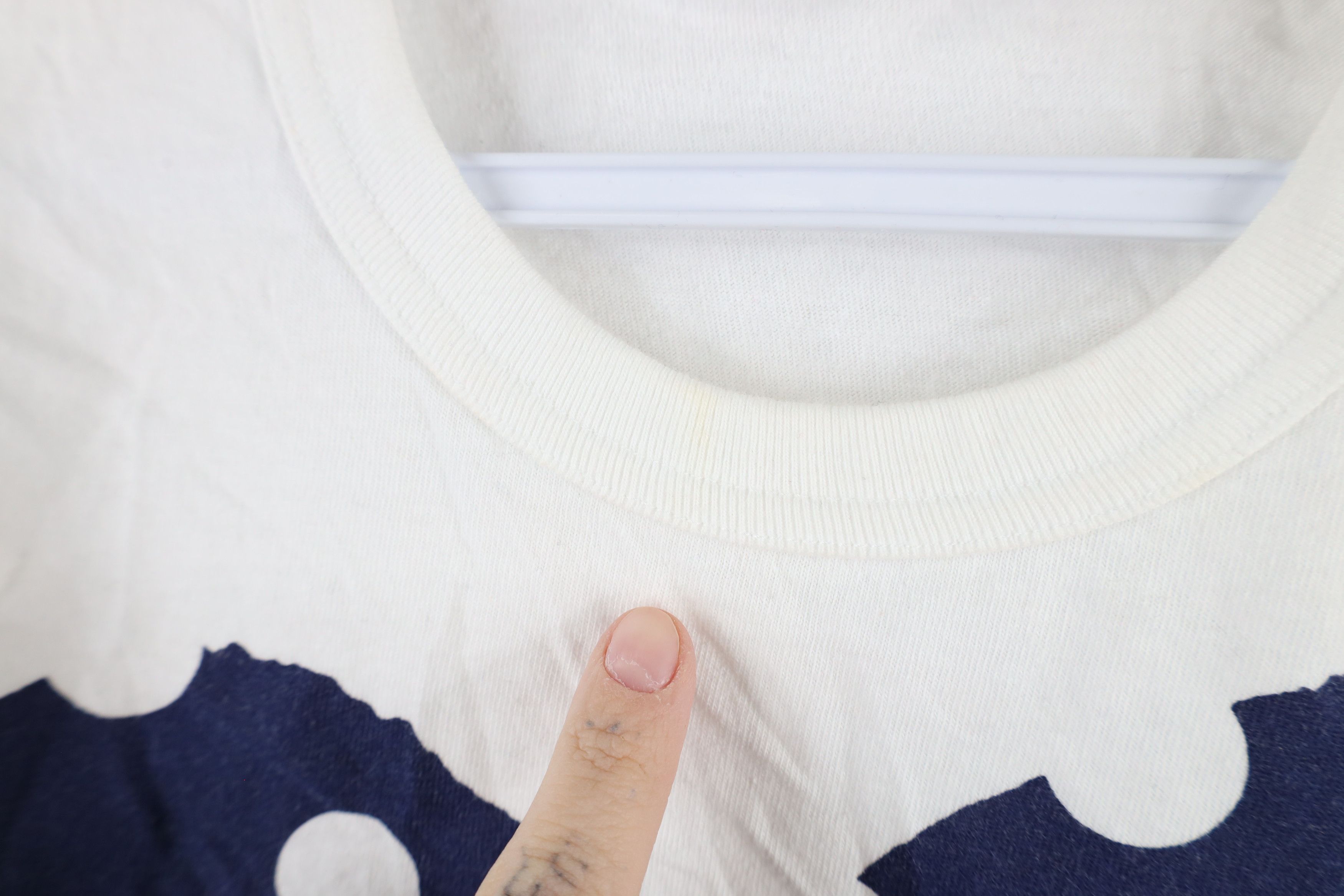 Comme des Garcons Commes des Garçons Play Dot Heart Short Sleeve T-Shirt White Size US M / EU 48-50 / 2 - 7 Thumbnail