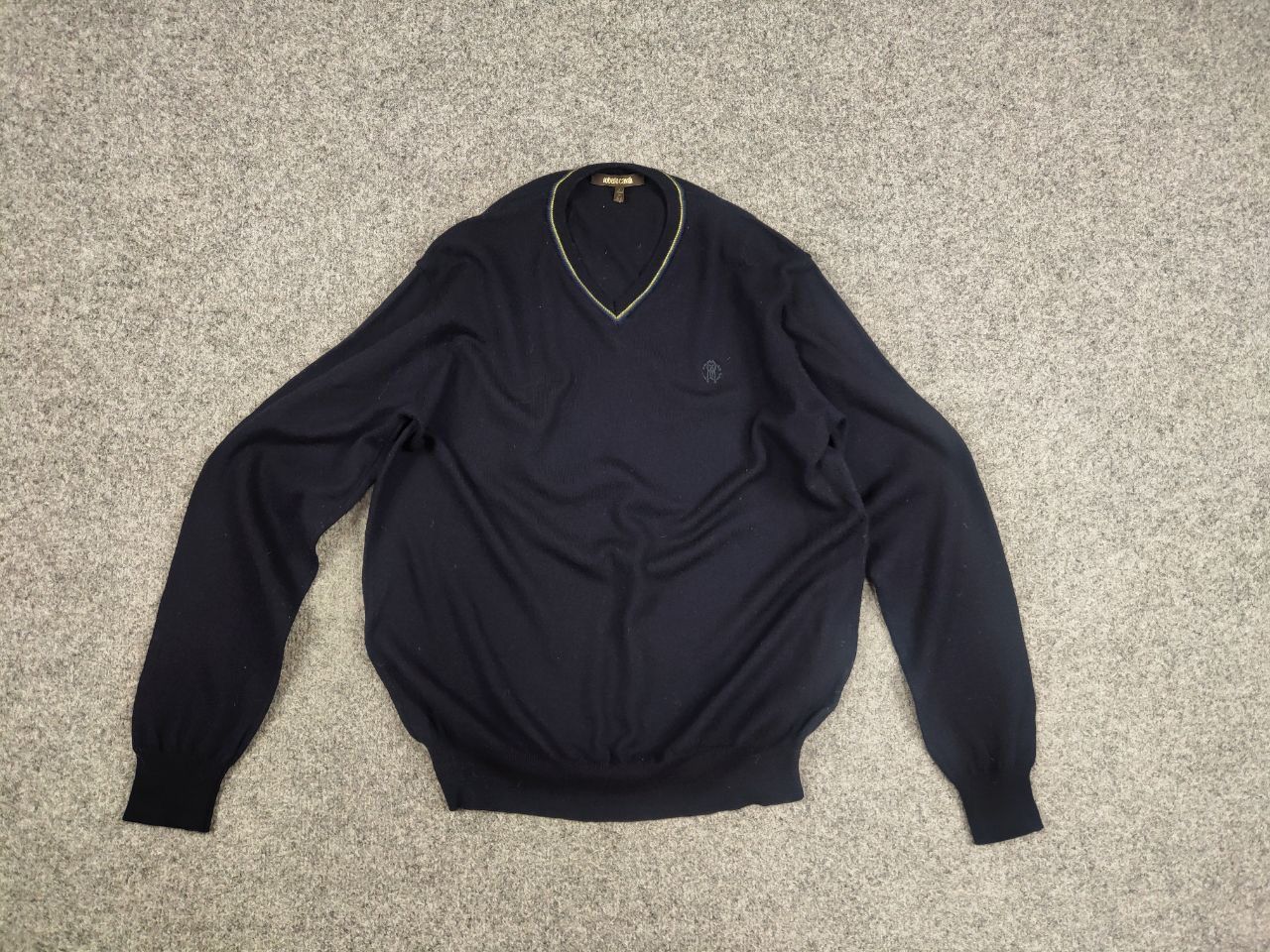 Roberto Cavalli Roberto Cavalli Lana Wool Classic Logo V Nech Light Sweater Size US M / EU 48-50 / 2 - 12 Thumbnail