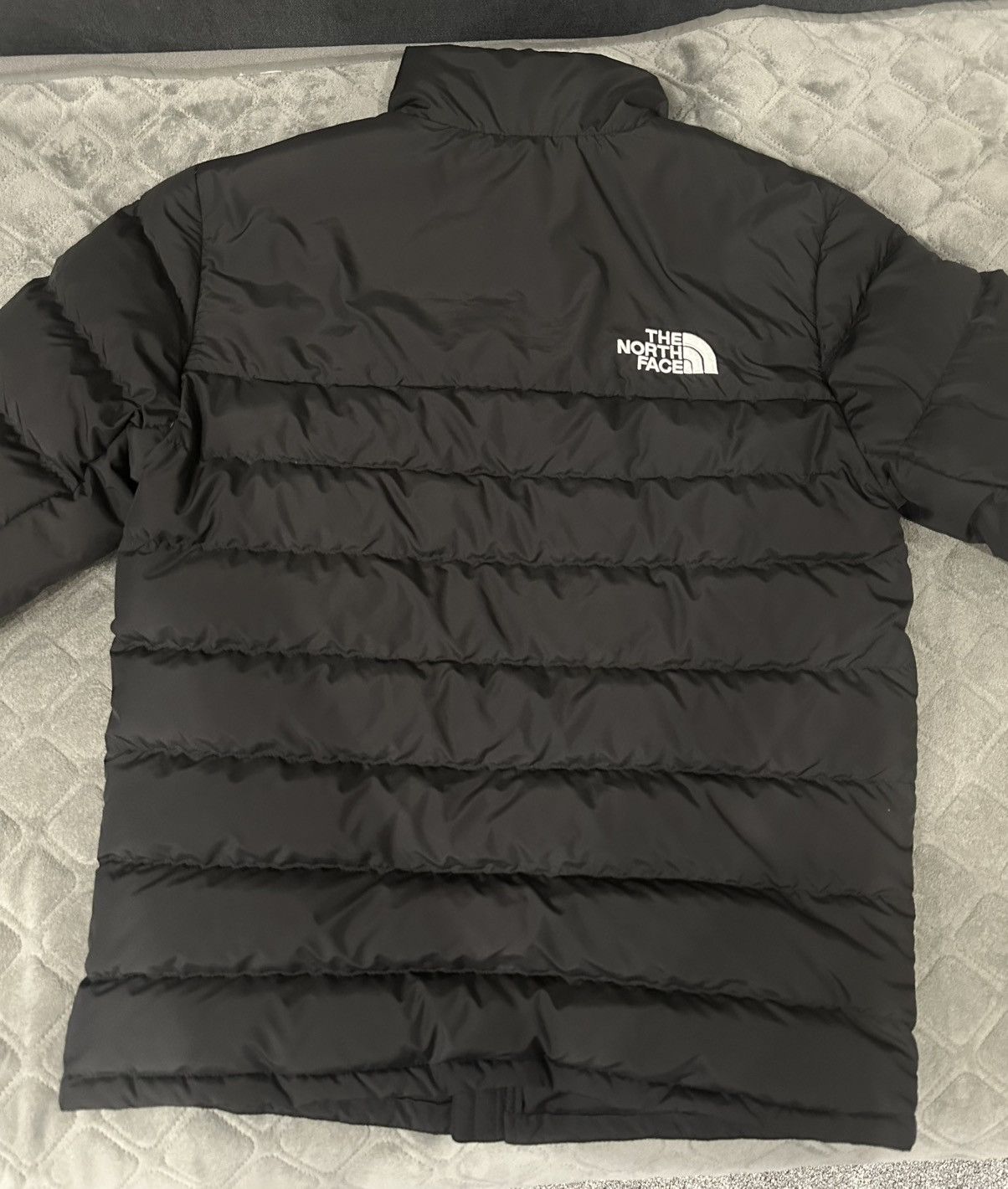 The North Face The North Face 550 Down Jacket Sabrina Carpenter Tour Crew Size S / US 4 / IT 40 - 7 Thumbnail