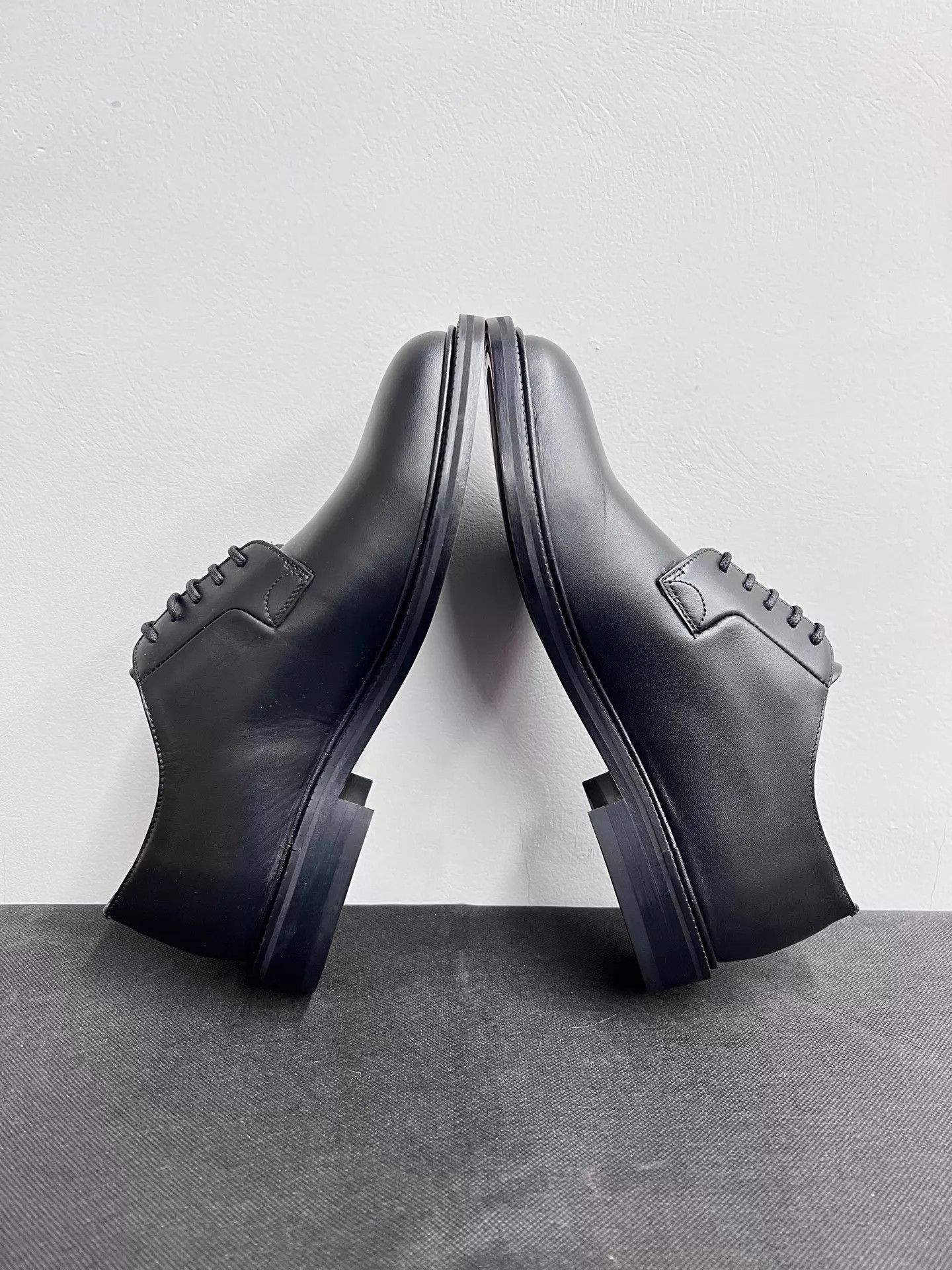 Valentino Valentino round toe lace-up Derby shoe 40 EU/US 6 BNIB Size US 7 / EU 40 - 5 Thumbnail