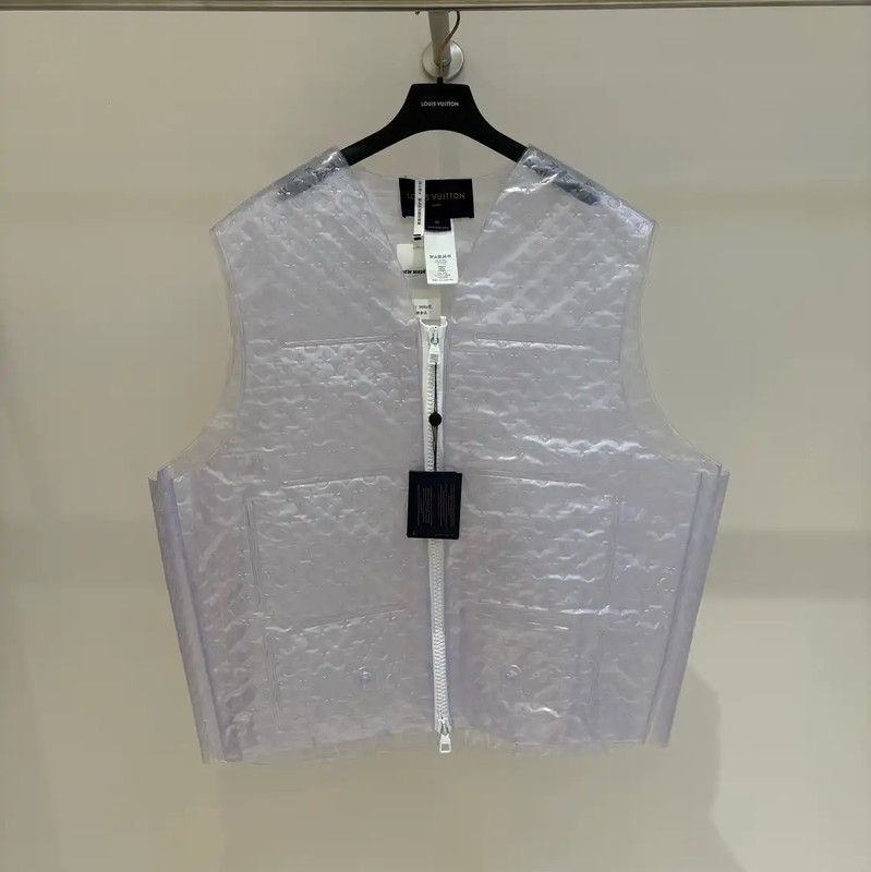 Louis Vuitton Louis Vuitton Sleeveless Mid-Length Coated Jacket 0089 Size US L / EU 52-54 / 3 - 1 Thumbnail