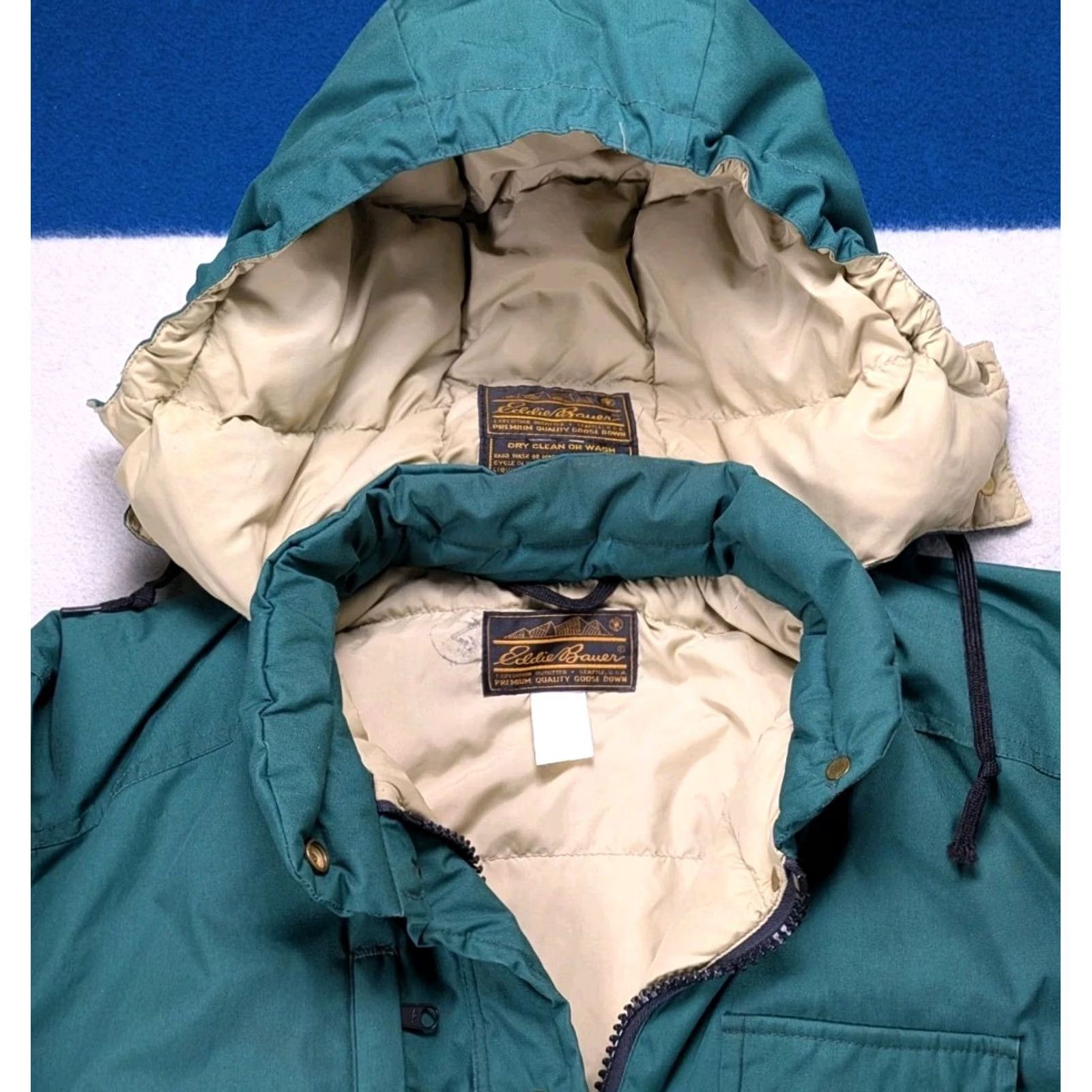 Eddie Bauer VINTAGE Eddie Bauer Jacket Blizzard Proof Down USA Seattle Blue Large Hooded Puffer Jacket Mens Size US M / EU 48-50 / 2 - 2 Thumbnail
