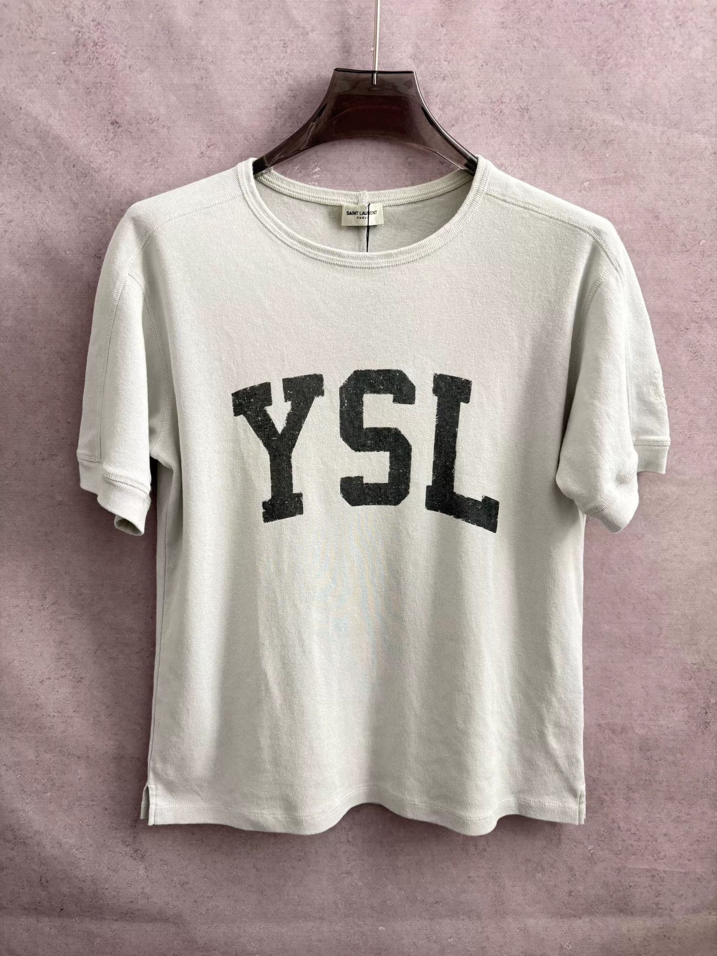 Yves Saint Laurent vintage ysl distressed logo short sleeve t-shirt Size US S / EU 44-46 / 1 - 1 Thumbnail